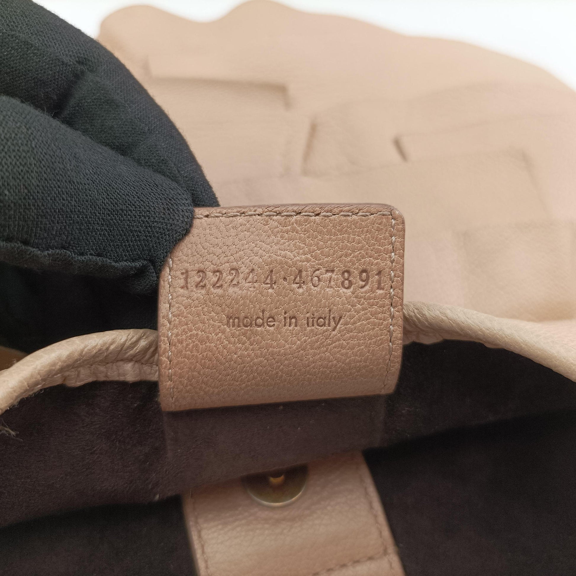 Mombasa Beige Leather 122245 122244.467891モンバサ ベージュ レザー 122245 122244.467891