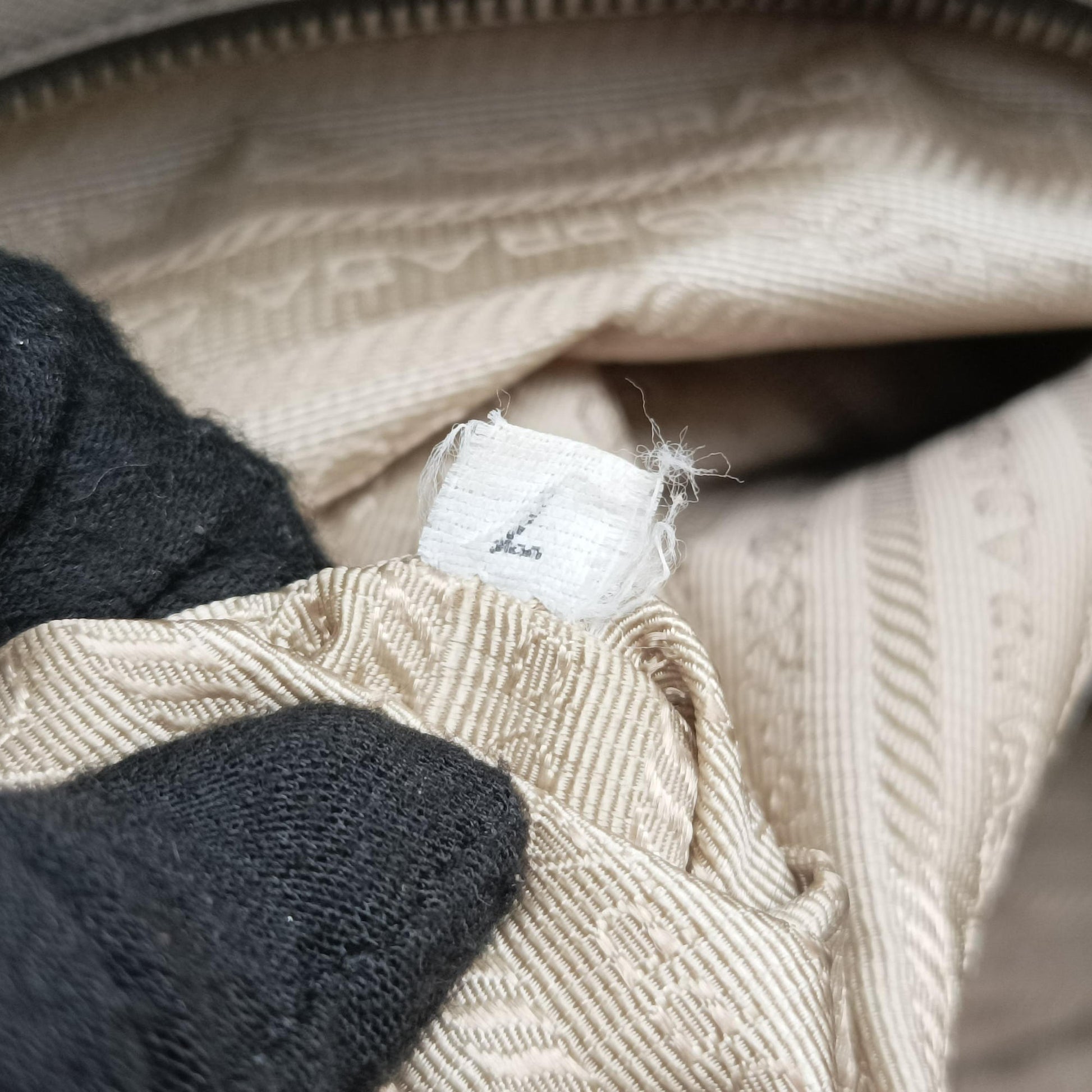 Galleria Silver SAFFIANO Leather BN1874 7 Sガレリア シルバー サフィアーノレザー BN1874 7 S