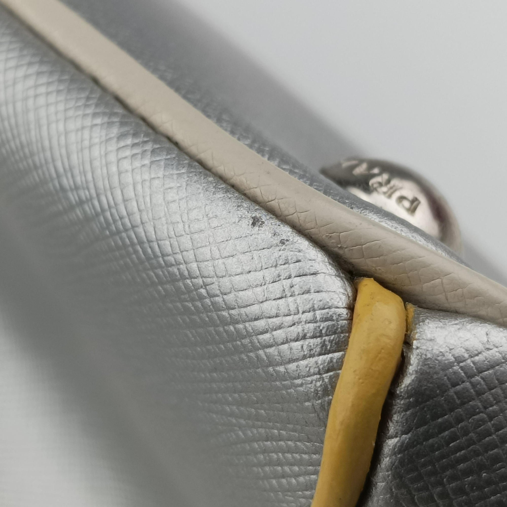 Galleria Silver SAFFIANO Leather BN1874 7 Sガレリア シルバー サフィアーノレザー BN1874 7 S