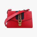 Sylvie Red×navy Leather 421882 A026260090シルヴィ レッド×ネイビー レザー 421882 A026260090