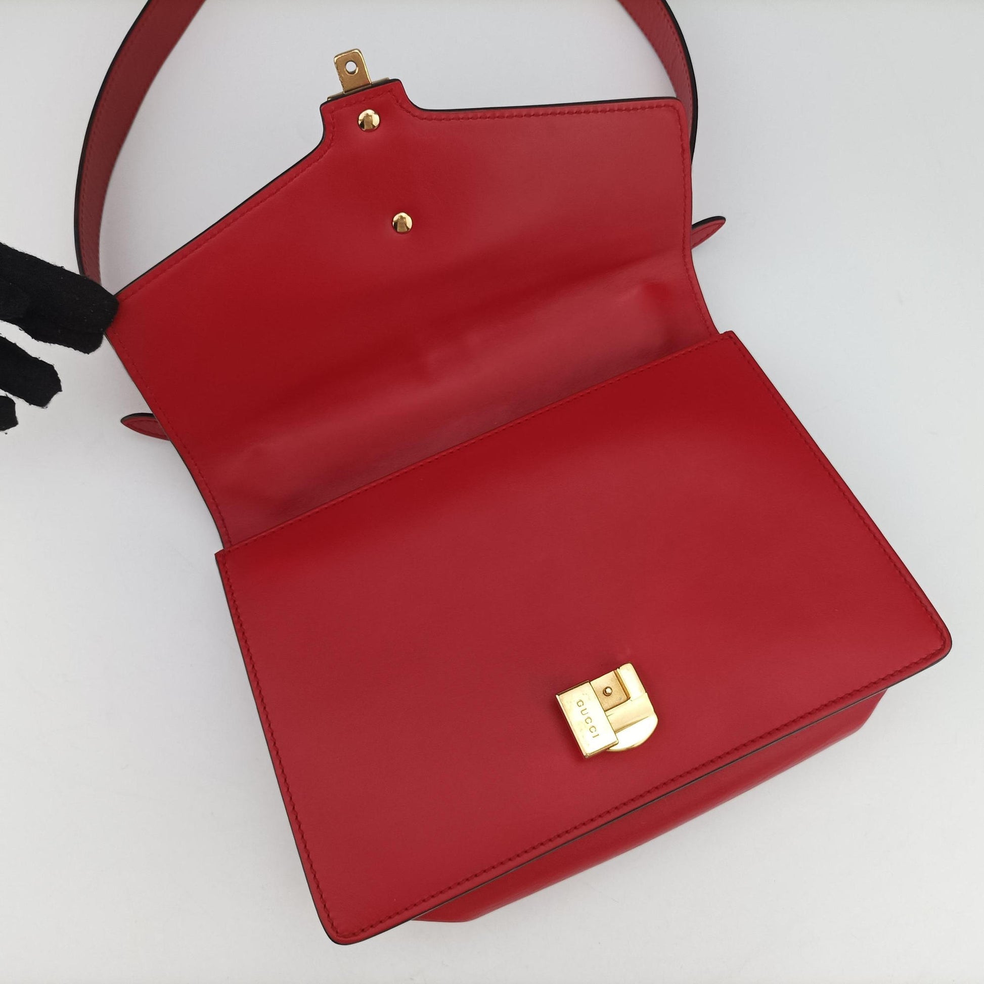 Sylvie Red×navy Leather 421882 A026260090シルヴィ レッド×ネイビー レザー 421882 A026260090