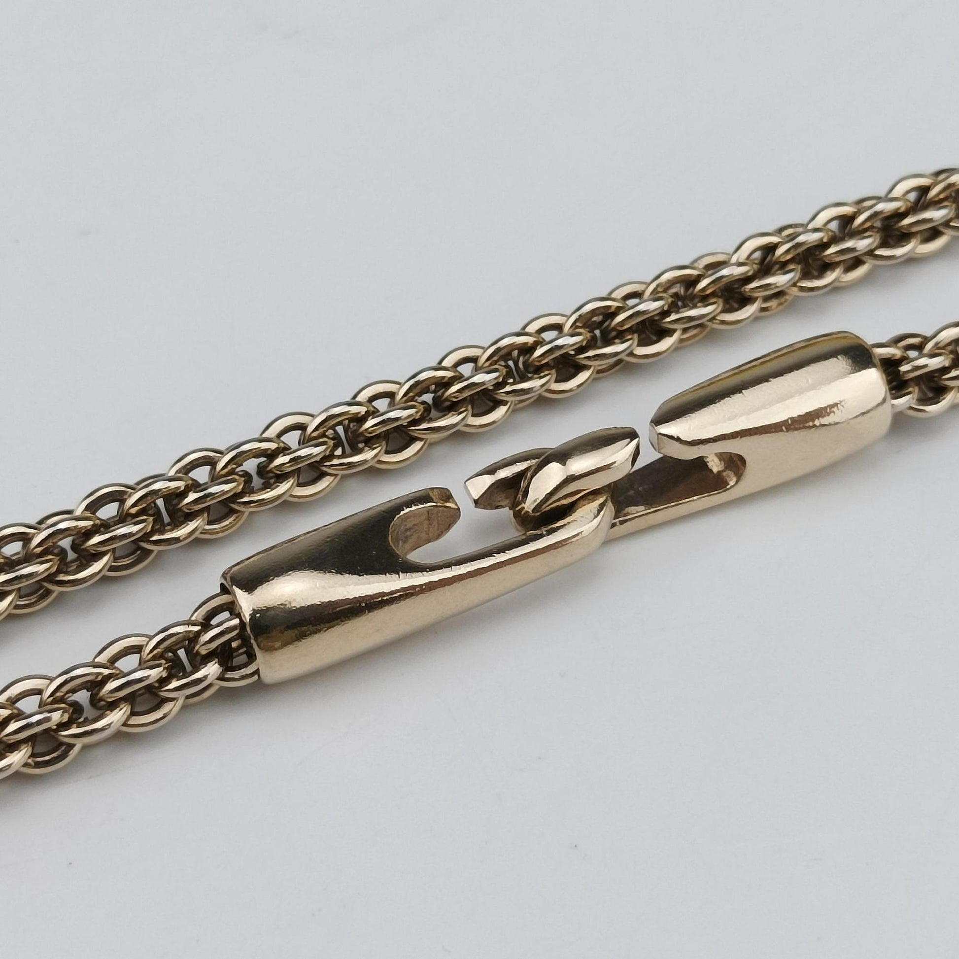 Rockstud Va Va Voom Yellow Leather Lot number unknownロックスタッズ ヴァ ヴァ ヴーム イエロー レザー 製番不明