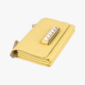 Rockstud Va Va Voom Yellow Leather Lot number unknownロックスタッズ ヴァ ヴァ ヴーム イエロー レザー 製番不明