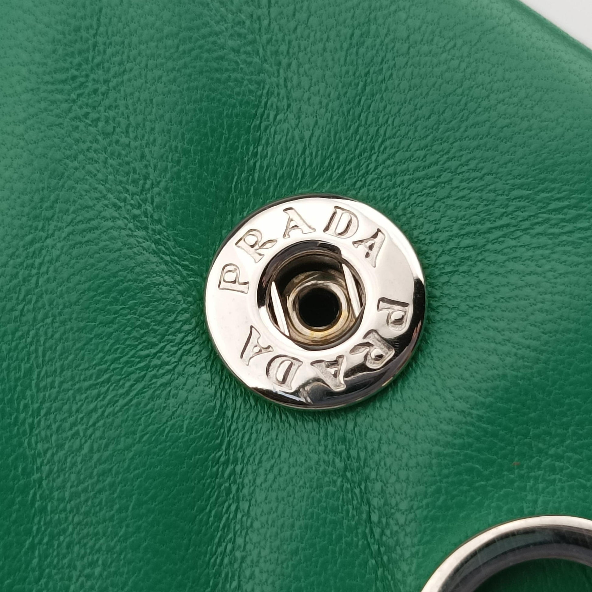 triangle mini Green Leather 62トライアングル ミニ グリーン レザー 62