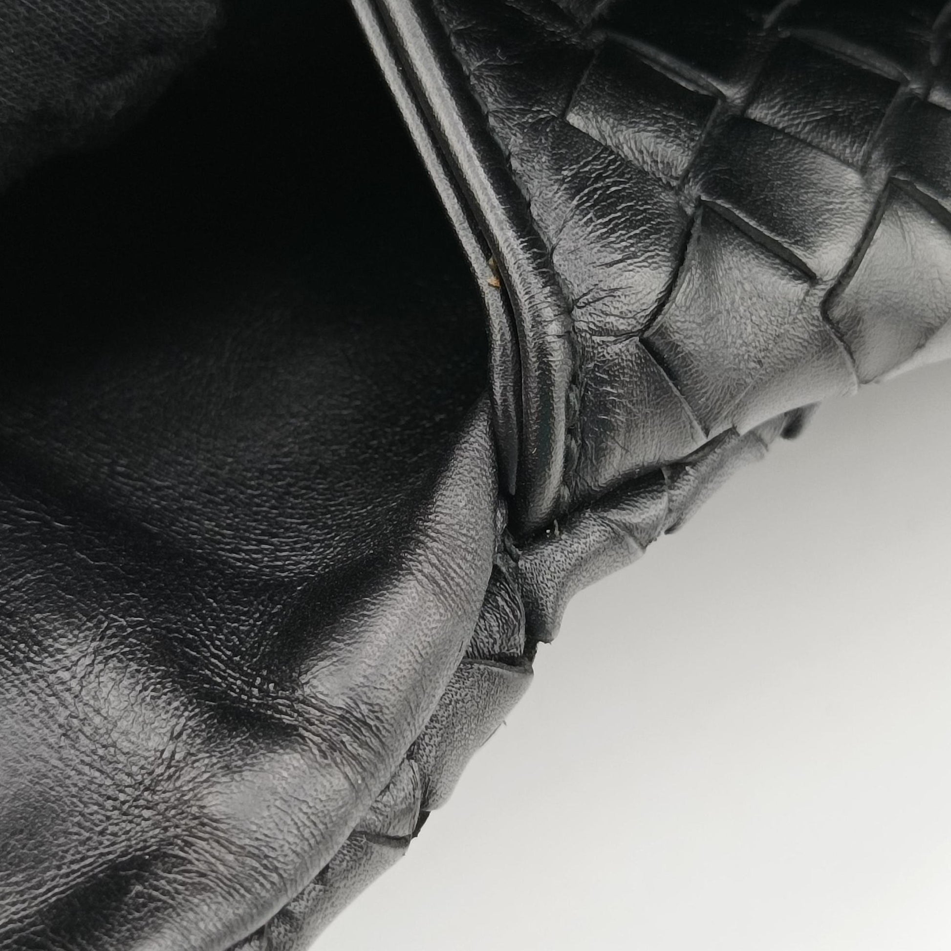 Intrecciato Black lambskin B00885237Gイントレチャート ブラック ラムスキン B00885237G