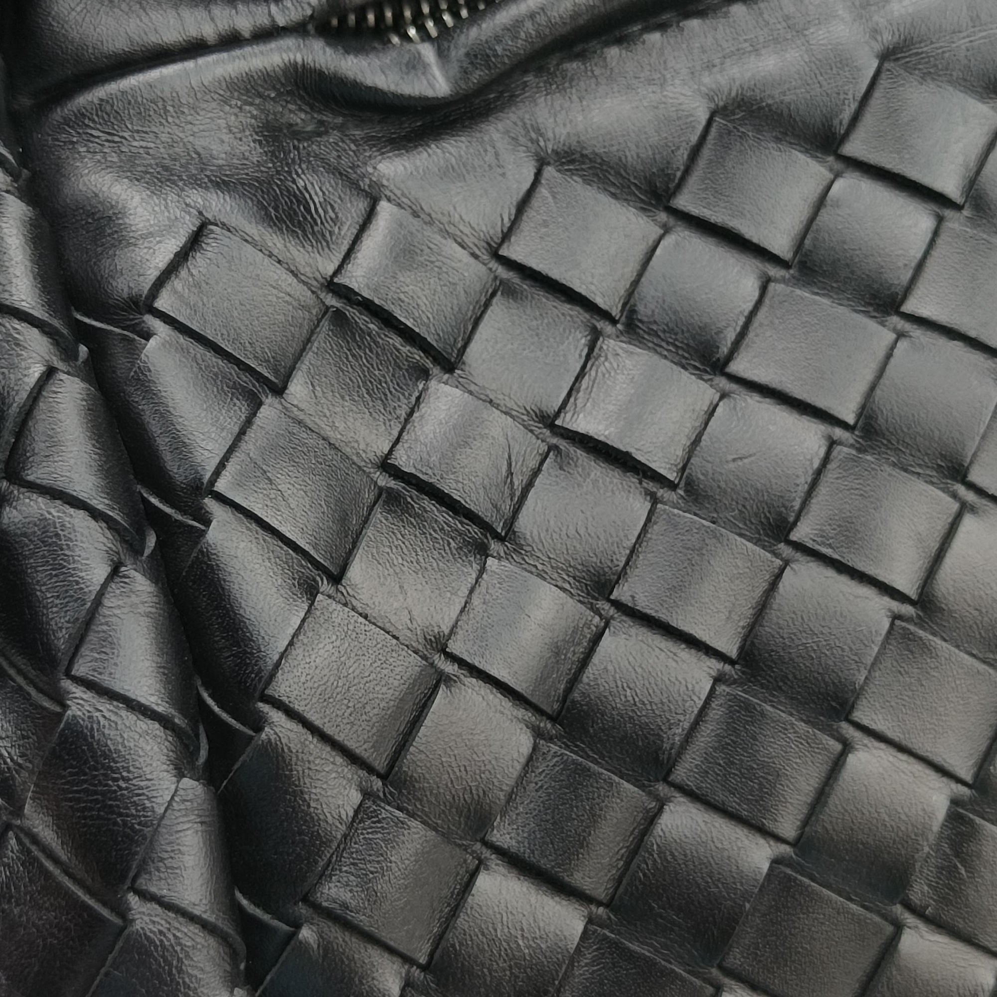 Intrecciato Black lambskin B00885237Gイントレチャート ブラック ラムスキン B00885237G