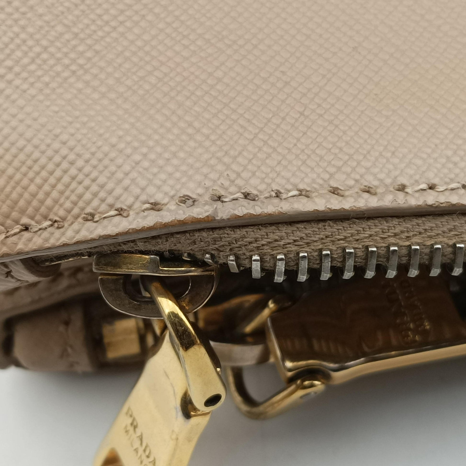 Galleria Pink SAFFIANO Leather BN2274 100ガレリア ピンク サフィアーノレザー BN2274 100