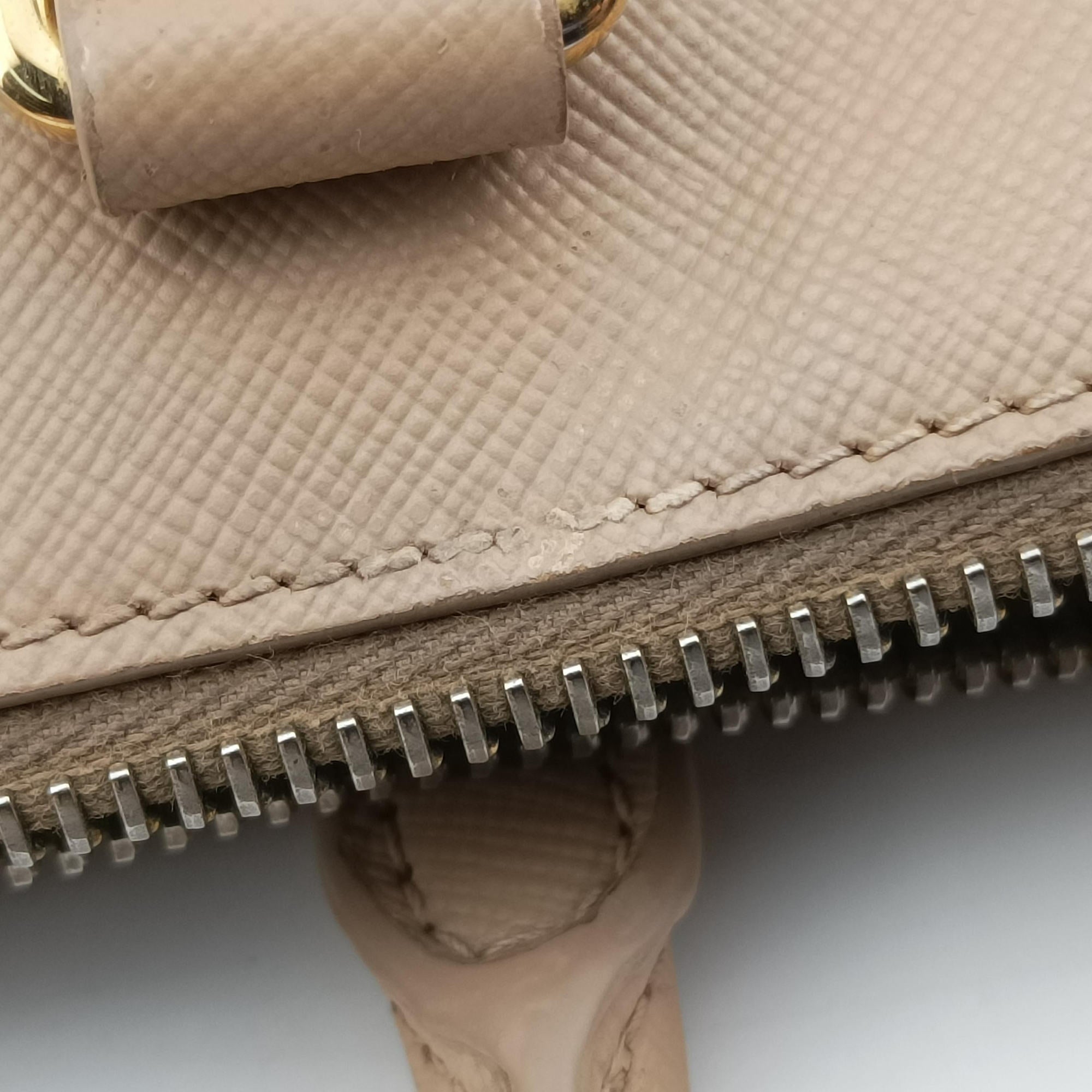 Galleria Pink SAFFIANO Leather BN2274 100ガレリア ピンク サフィアーノレザー BN2274 100