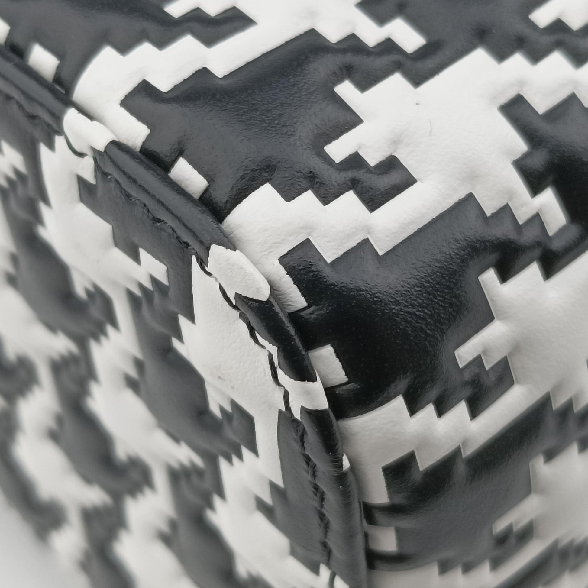 Houndstooth vanity bag Black and White Leather 56-MA-0272千鳥格子バニティバッグ ブラック×ホワイト レザー 56-MA-0272
