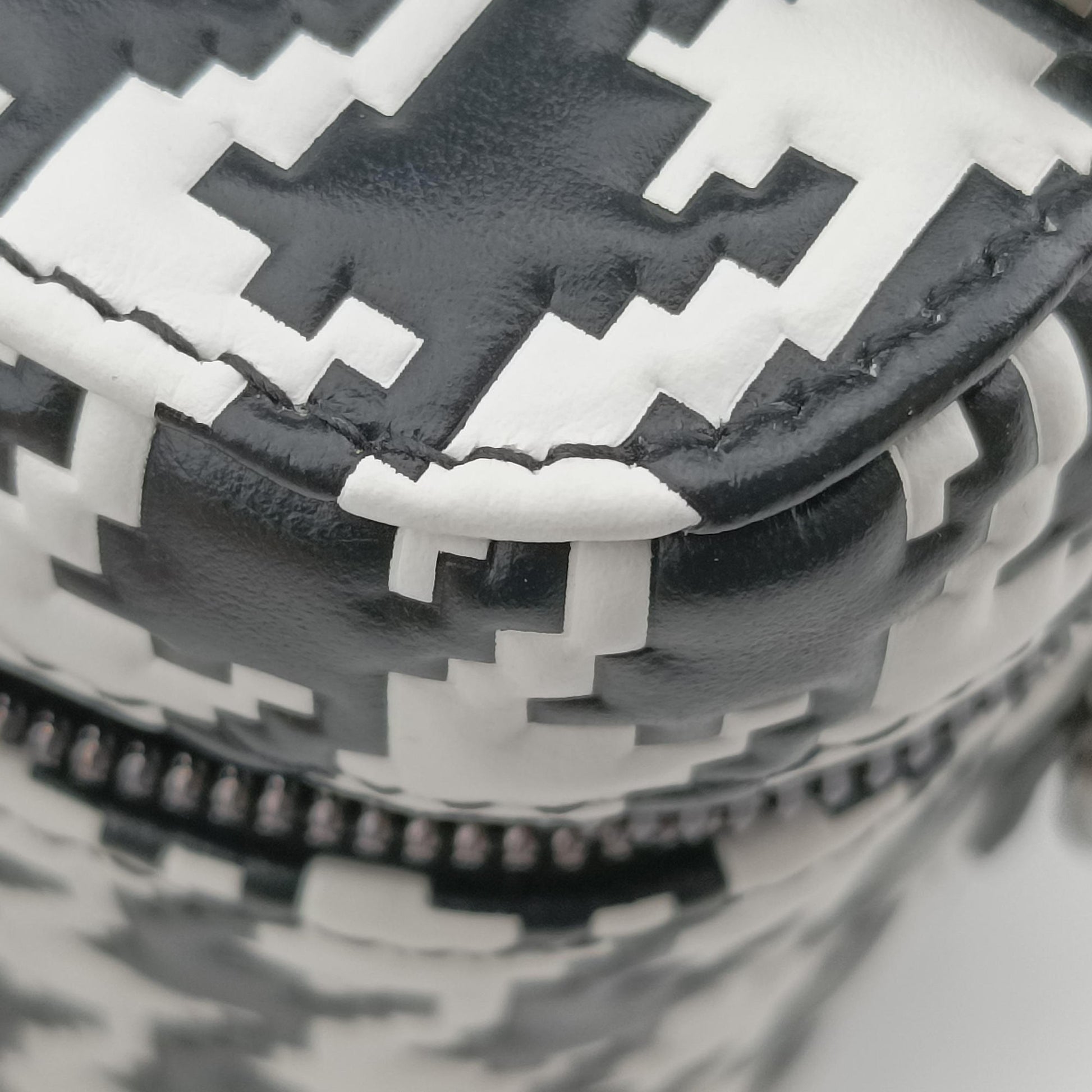 Houndstooth vanity bag Black and White Leather 56-MA-0272千鳥格子バニティバッグ ブラック×ホワイト レザー 56-MA-0272