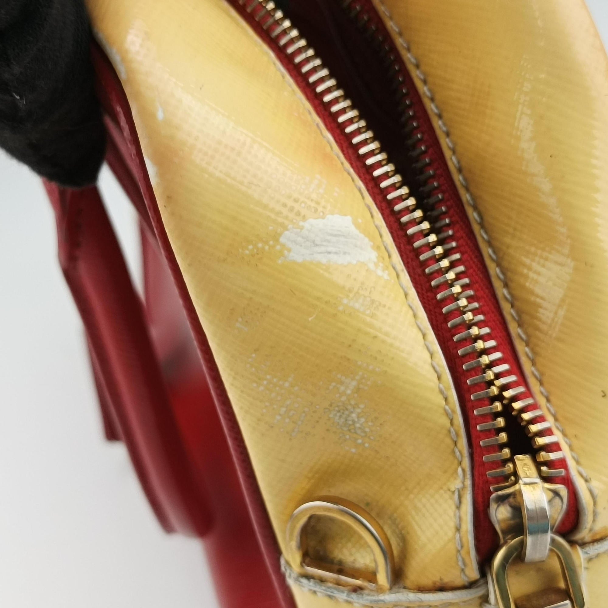 Triangle logo Red×Yellow Patent 7/Aトライアングル ロゴ レッド×イエロー パテント 7/A
