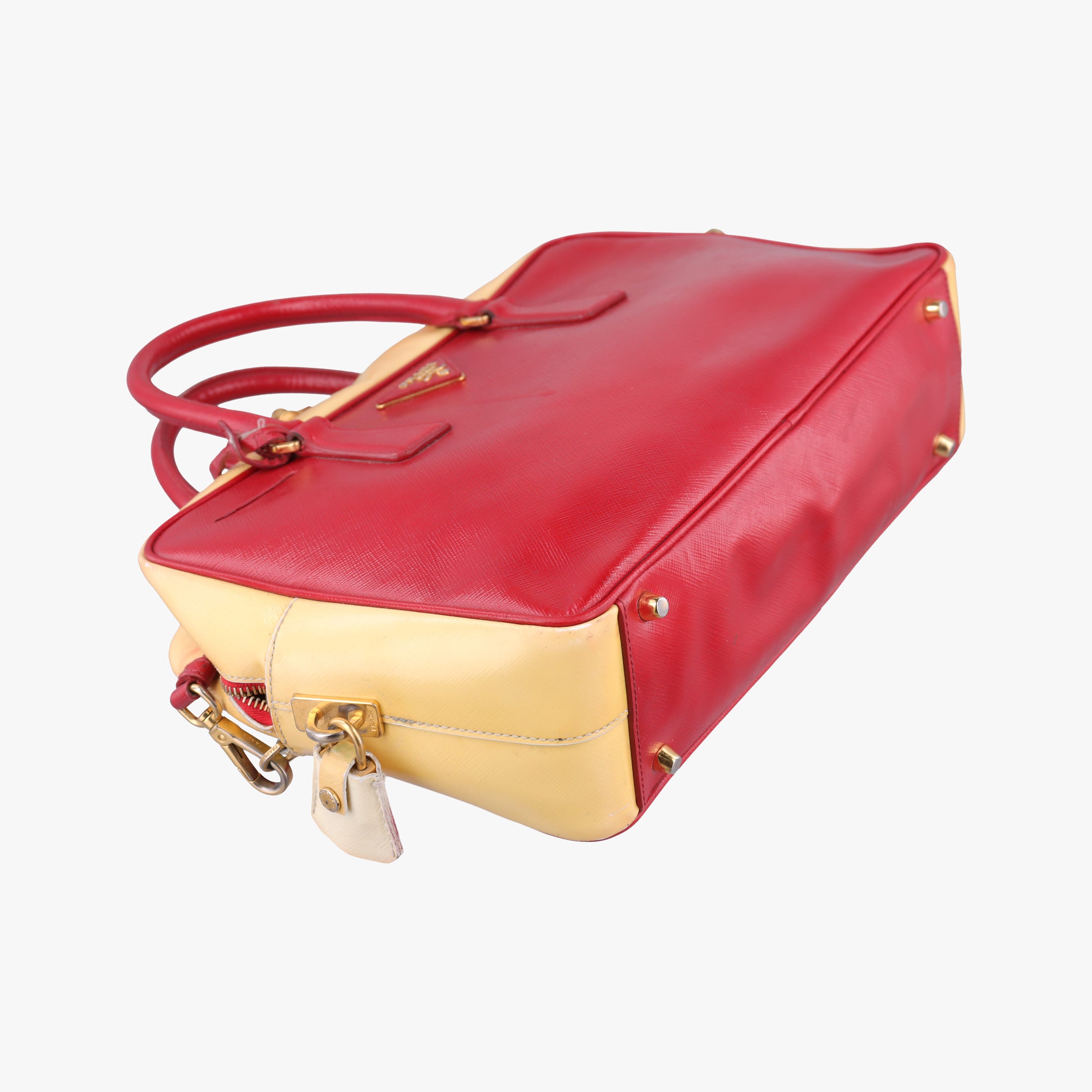 Triangle logo Red×Yellow Patent 7/Aトライアングル ロゴ レッド×イエロー パテント 7/A