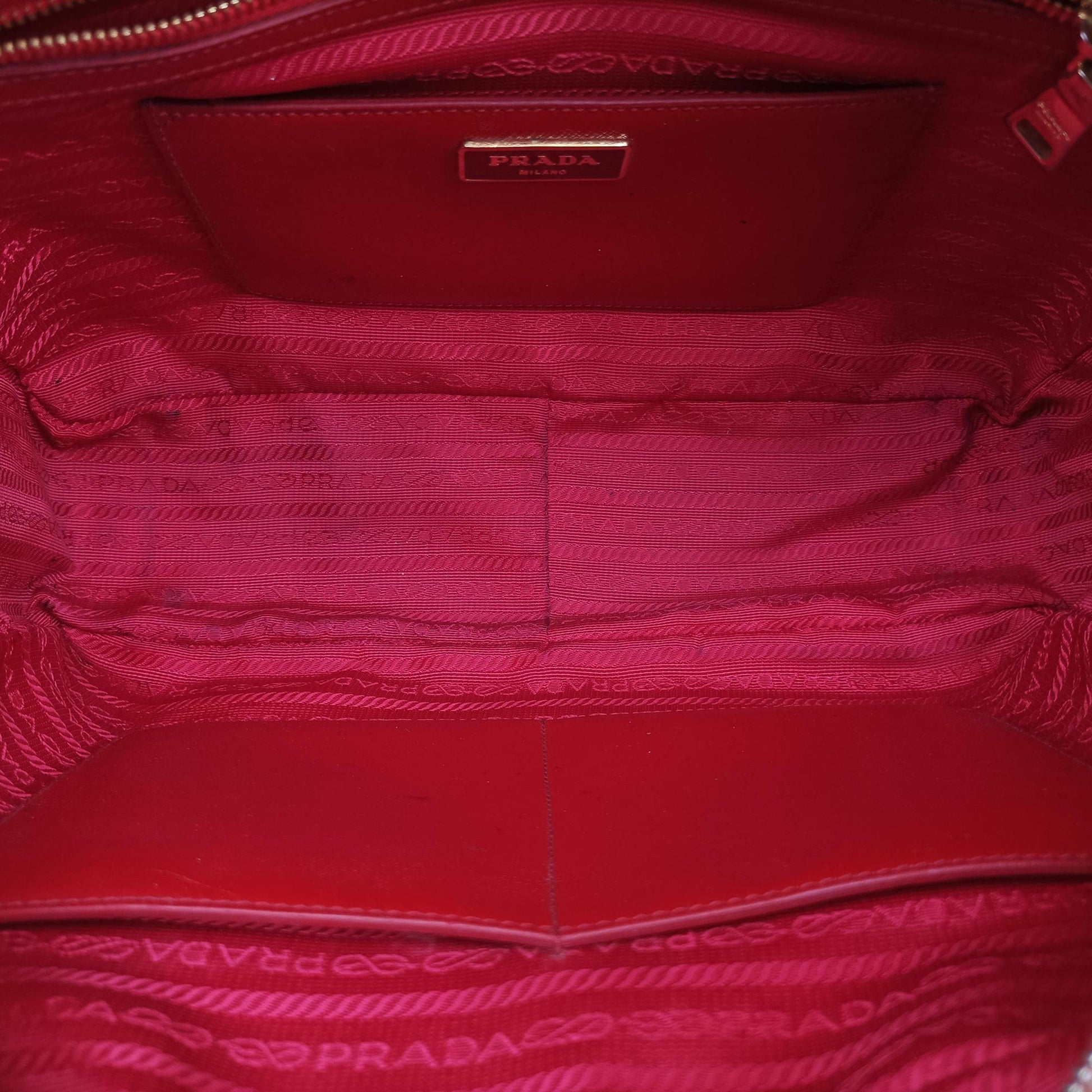 Triangle logo Red×Yellow Patent 7/Aトライアングル ロゴ レッド×イエロー パテント 7/A