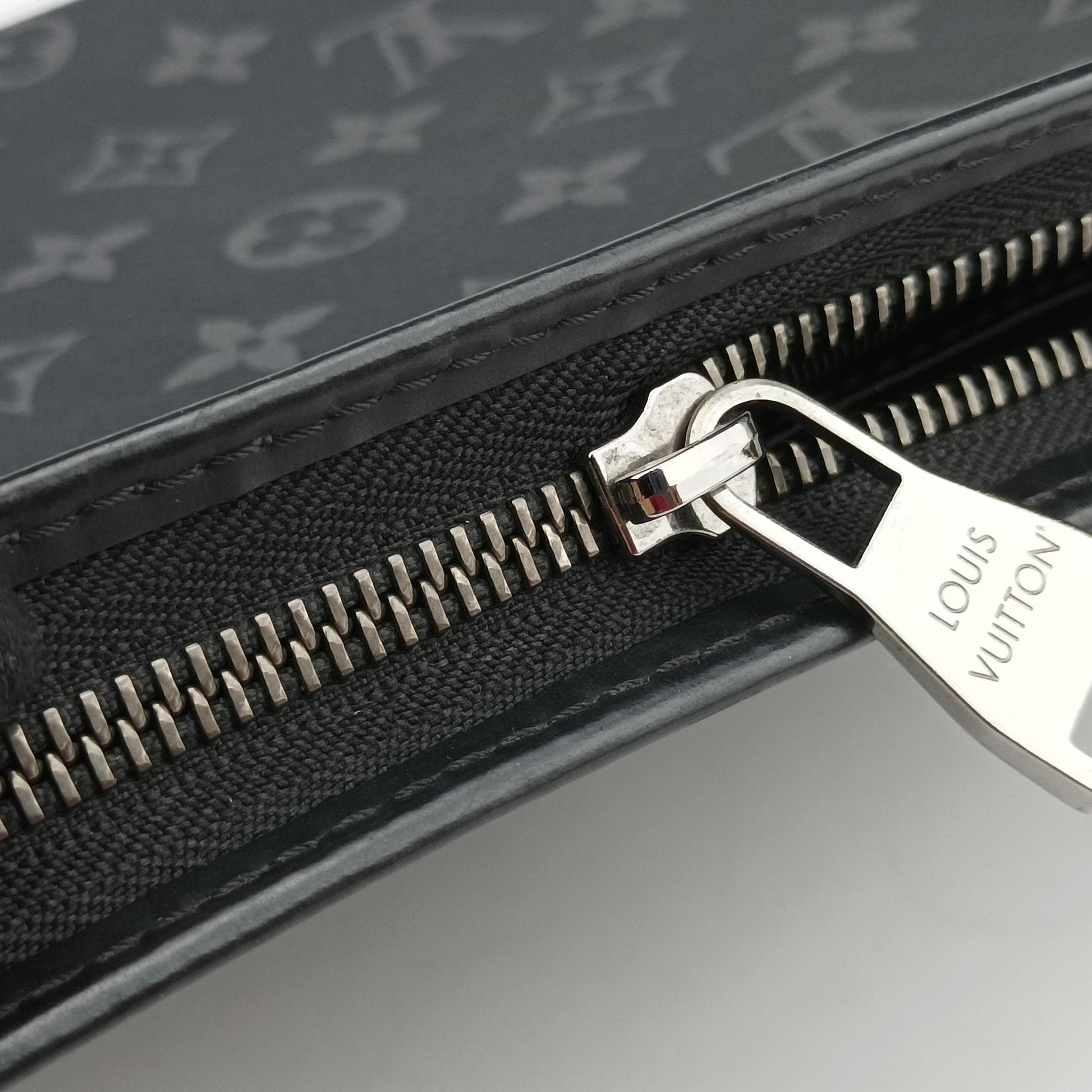 Pochette Voyage MM Pacific Blue Monogram Eclipse PVC Coated Canvas M61692 SP0137ポシェット・ヴォワヤージュMM パシフィック・ブルー モノグラム・エクリプスPVCコーティングキャンバス M61692 SP0137