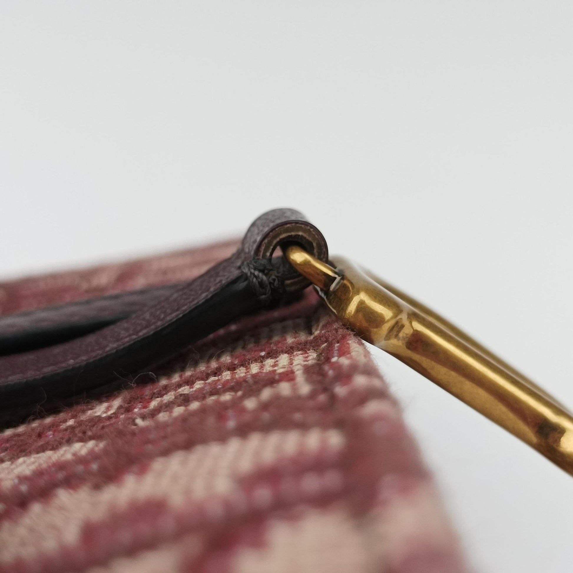 Saddle Red Jacquard 05-RU-1129サドル レッド ジャガード 05-RU-1129