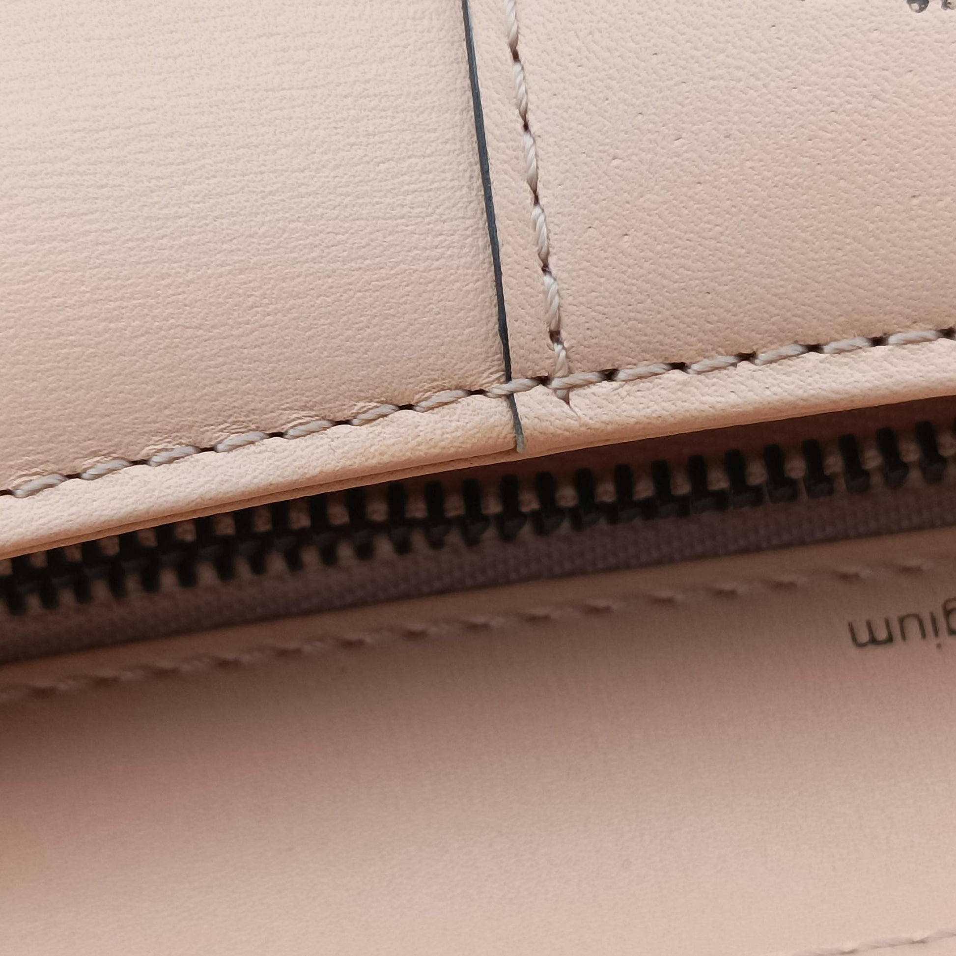 Brillant Beige Leather I40Bブリヨン ベージュ レザー I40B