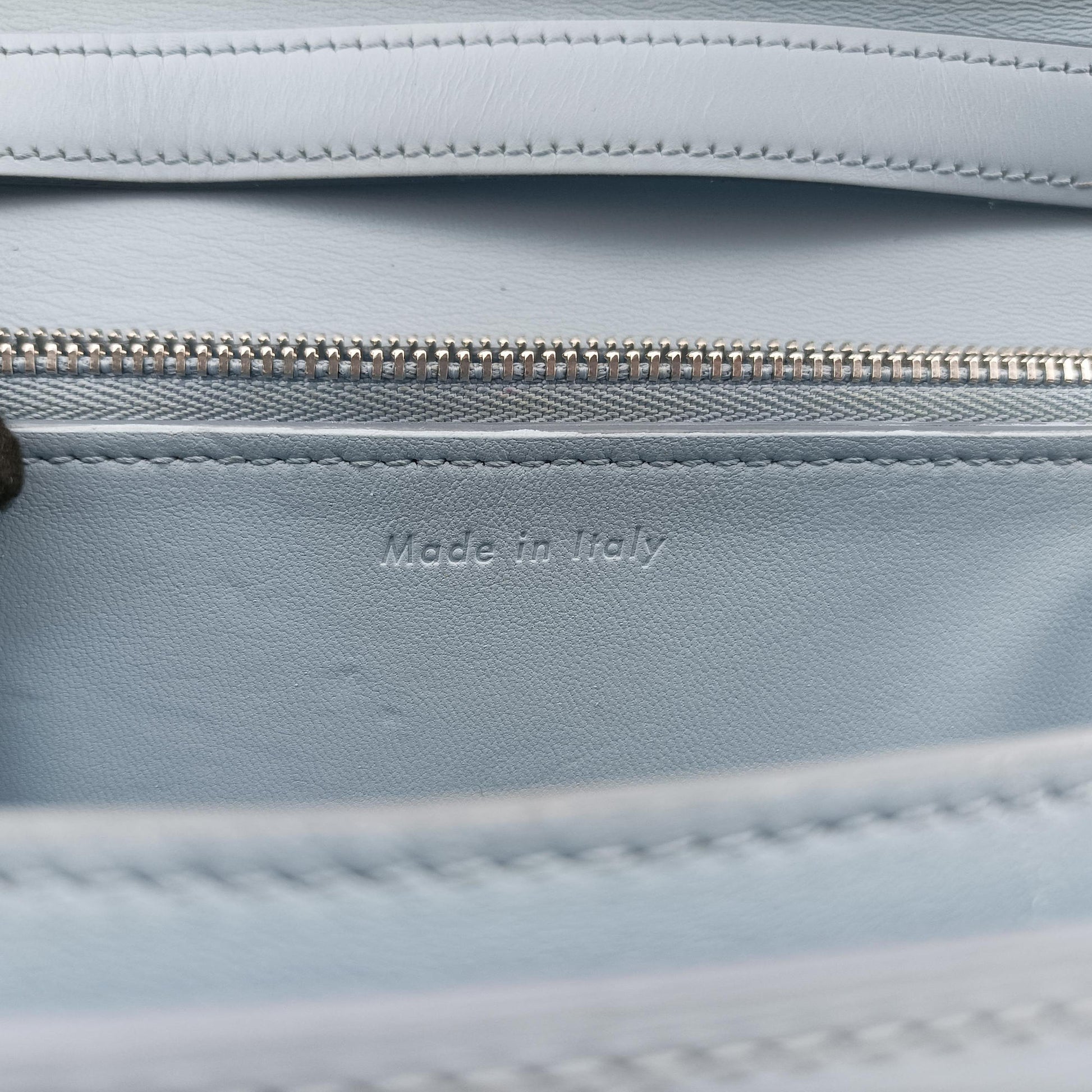 Classic Box Blue Leather F-LA-2126クラシックボックス ブルー レザー F-LA-2126