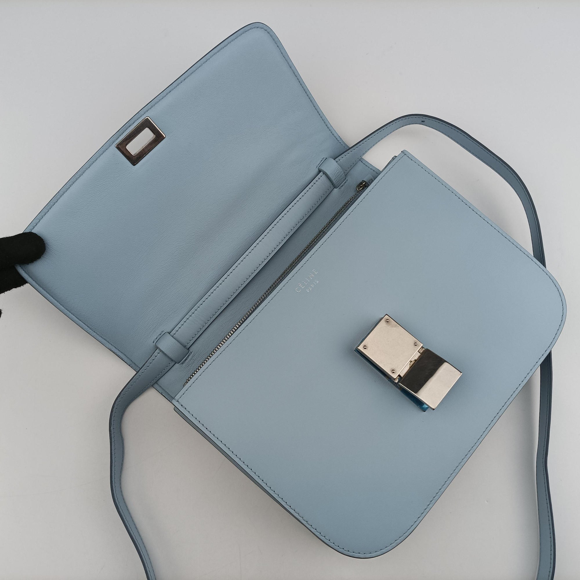 Classic Box Blue Leather F-LA-2126クラシックボックス ブルー レザー F-LA-2126