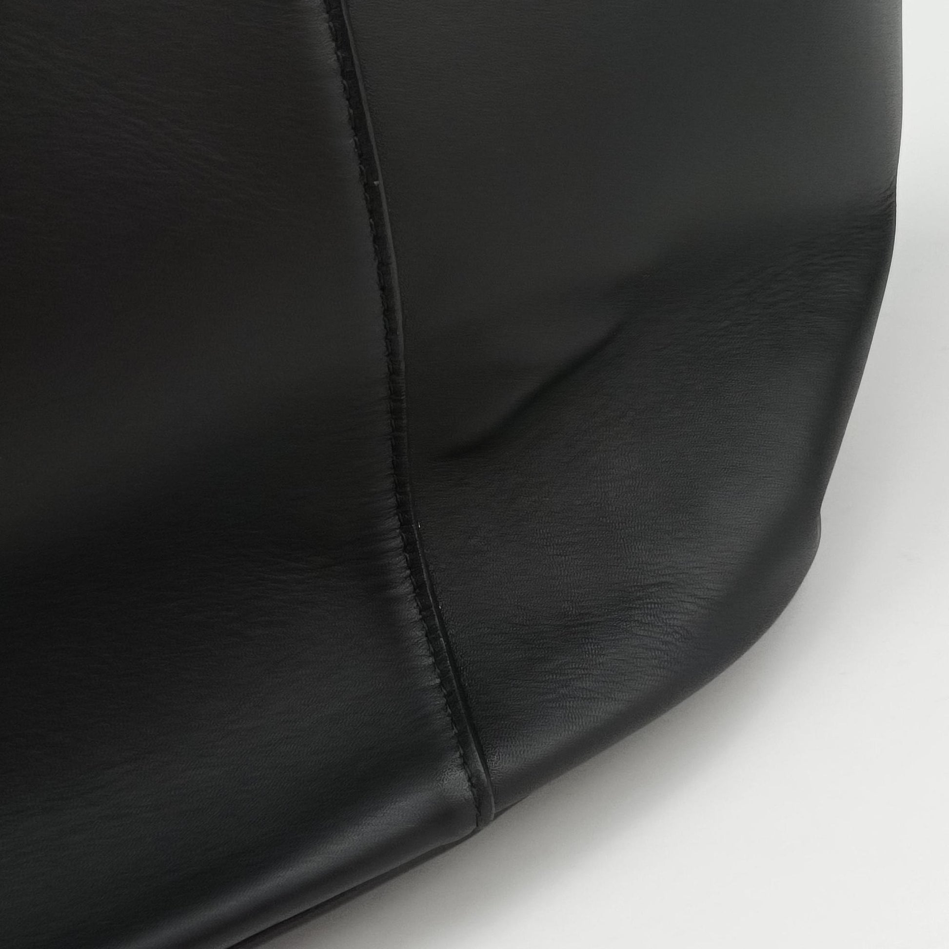 basket Black Leather B08227804Jバスケット ブラック レザー B08227804J