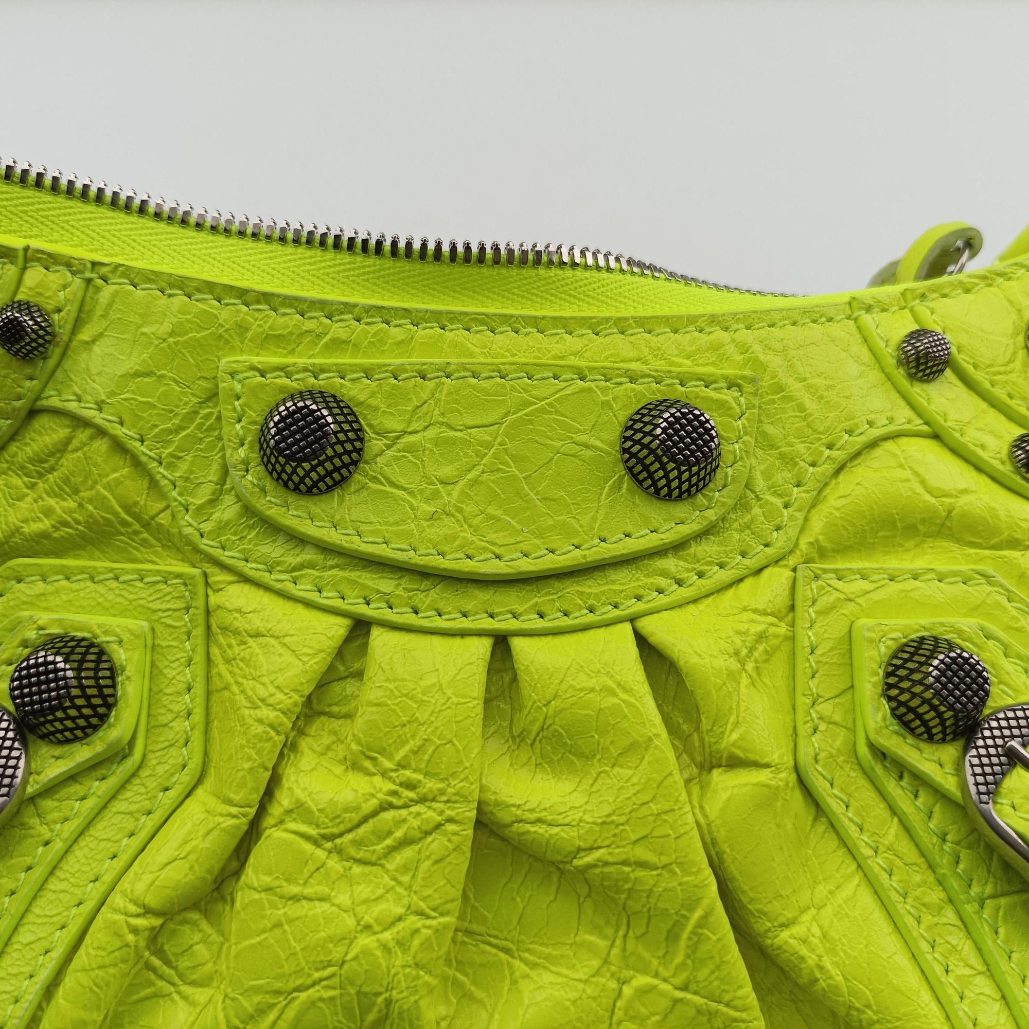 Le Cagole Green lambskin 695814.7206.R.493075ルカゴール グリーン ラムスキン 695814.7206.R.493075