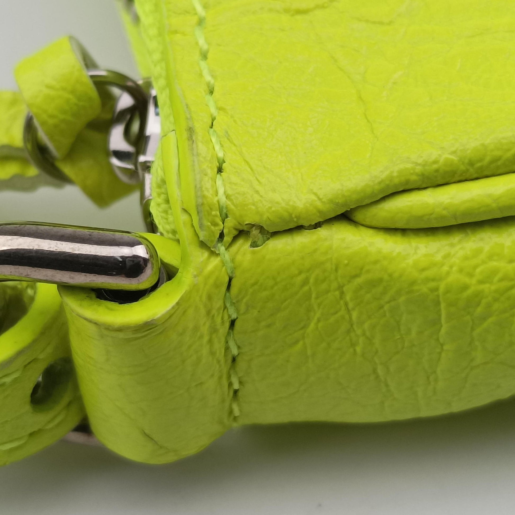 Le Cagole Green lambskin 695814.7206.R.493075ルカゴール グリーン ラムスキン 695814.7206.R.493075
