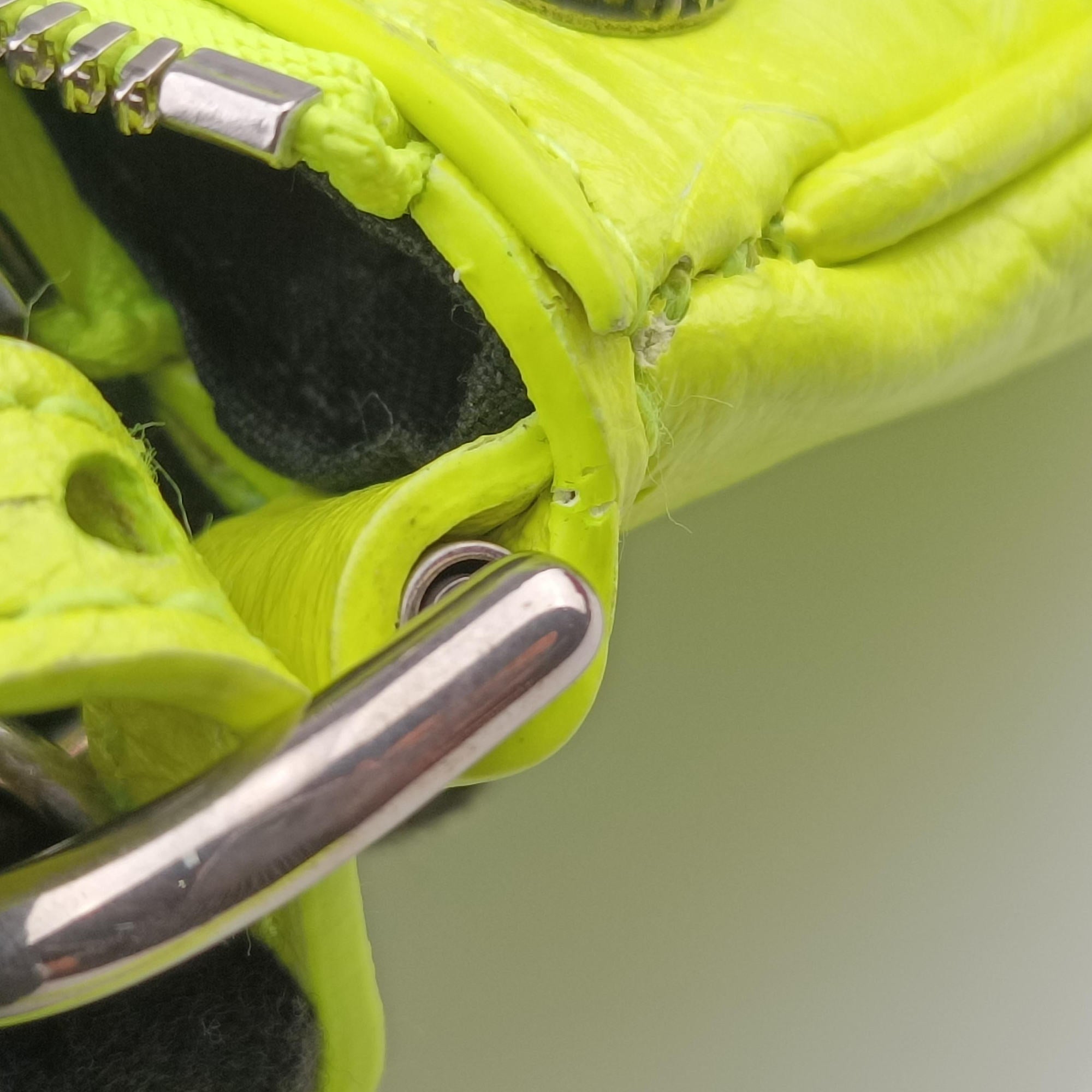 Le Cagole Green lambskin 695814.7206.R.493075ルカゴール グリーン ラムスキン 695814.7206.R.493075