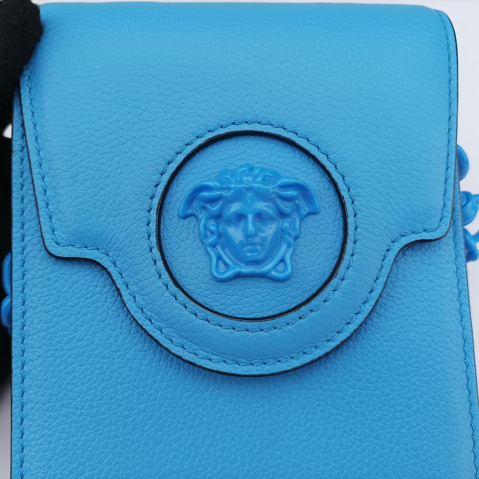 Medusa phone bag Blue Leather メドゥーサ フォンバッグ ブルー レザー 