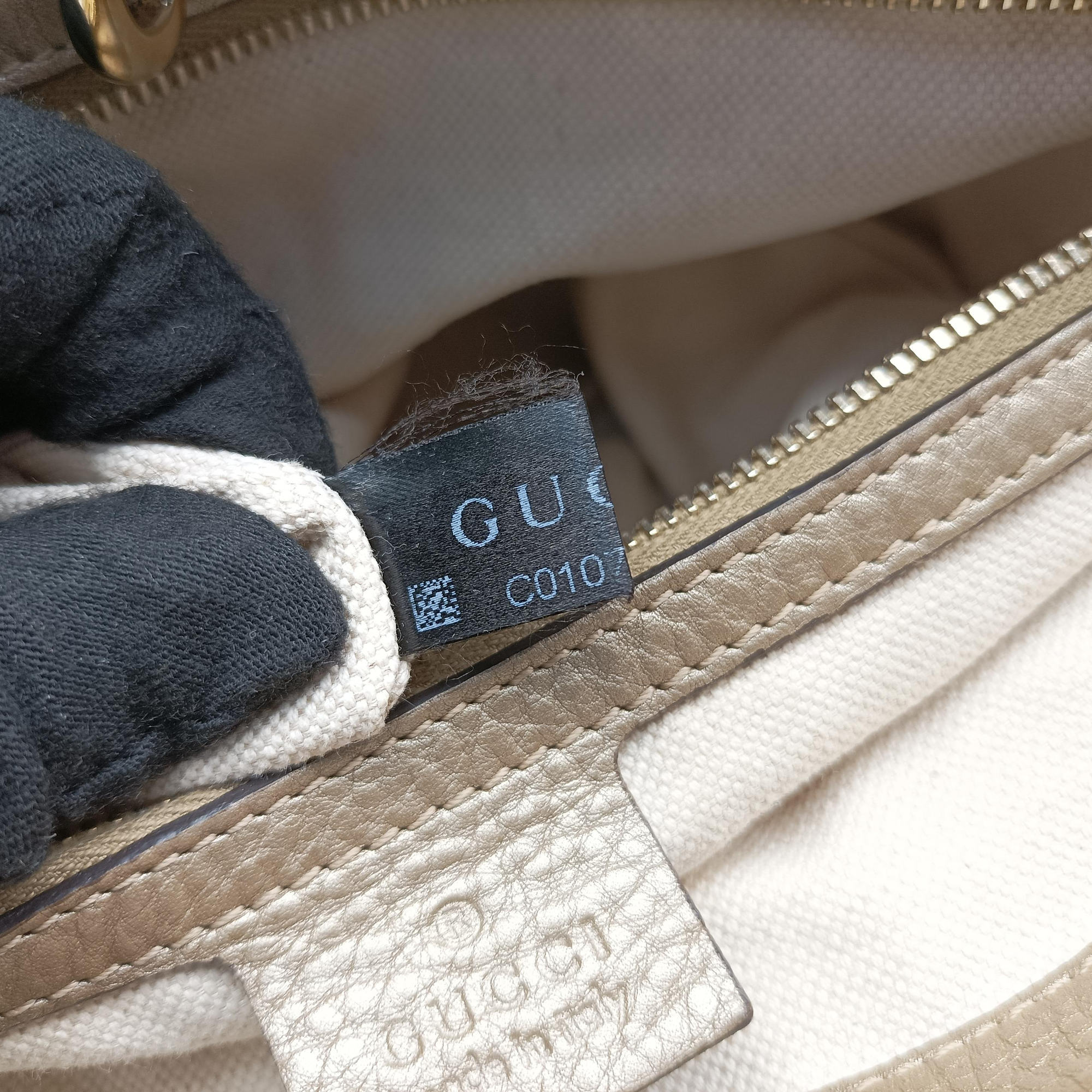 Bella Bamboo Tassel fringe khaki canvas×leather 269945 C01078590ベラ バンブータッセル フリンジ カーキ キャンバス×レザー 269945 C01078590