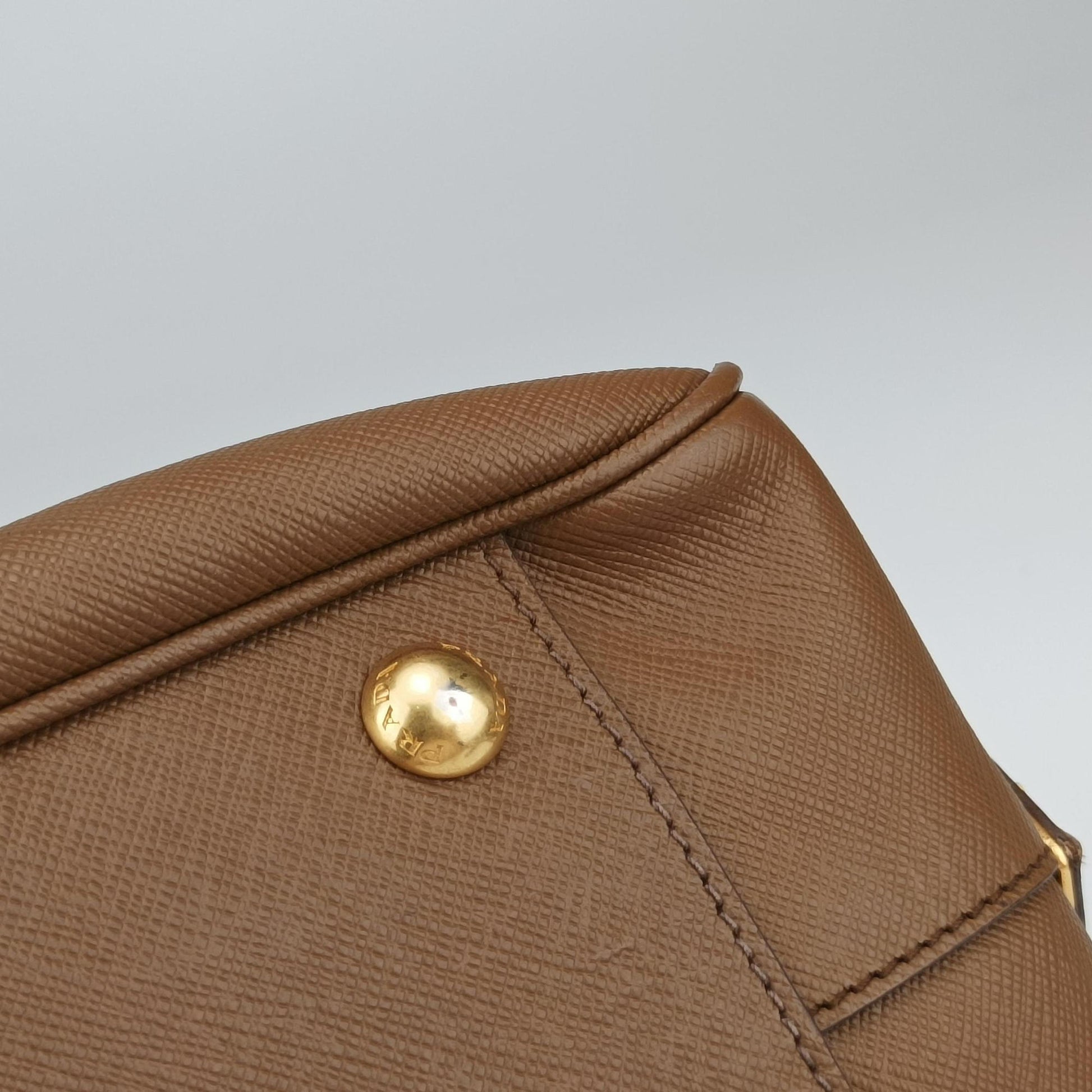 Convertible Top Handle Brown SAFFIANO Leather BL0757 180コンバーチブル トップ ハンドル ブラウン サフィアーノレザー BL0757 180