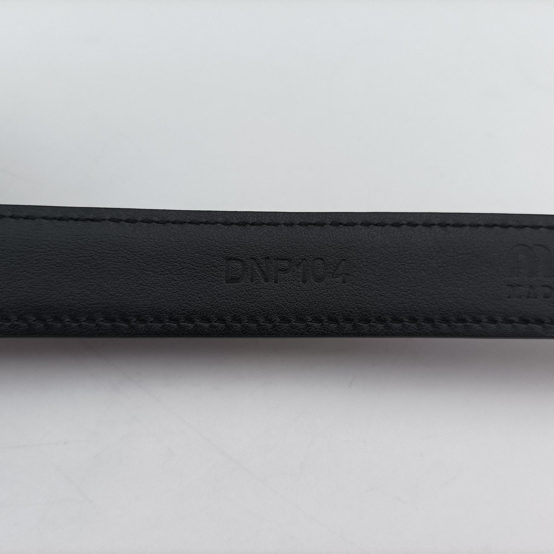 Logo belt Black leather DNP104ロゴベルト ブラック レザー DNP104