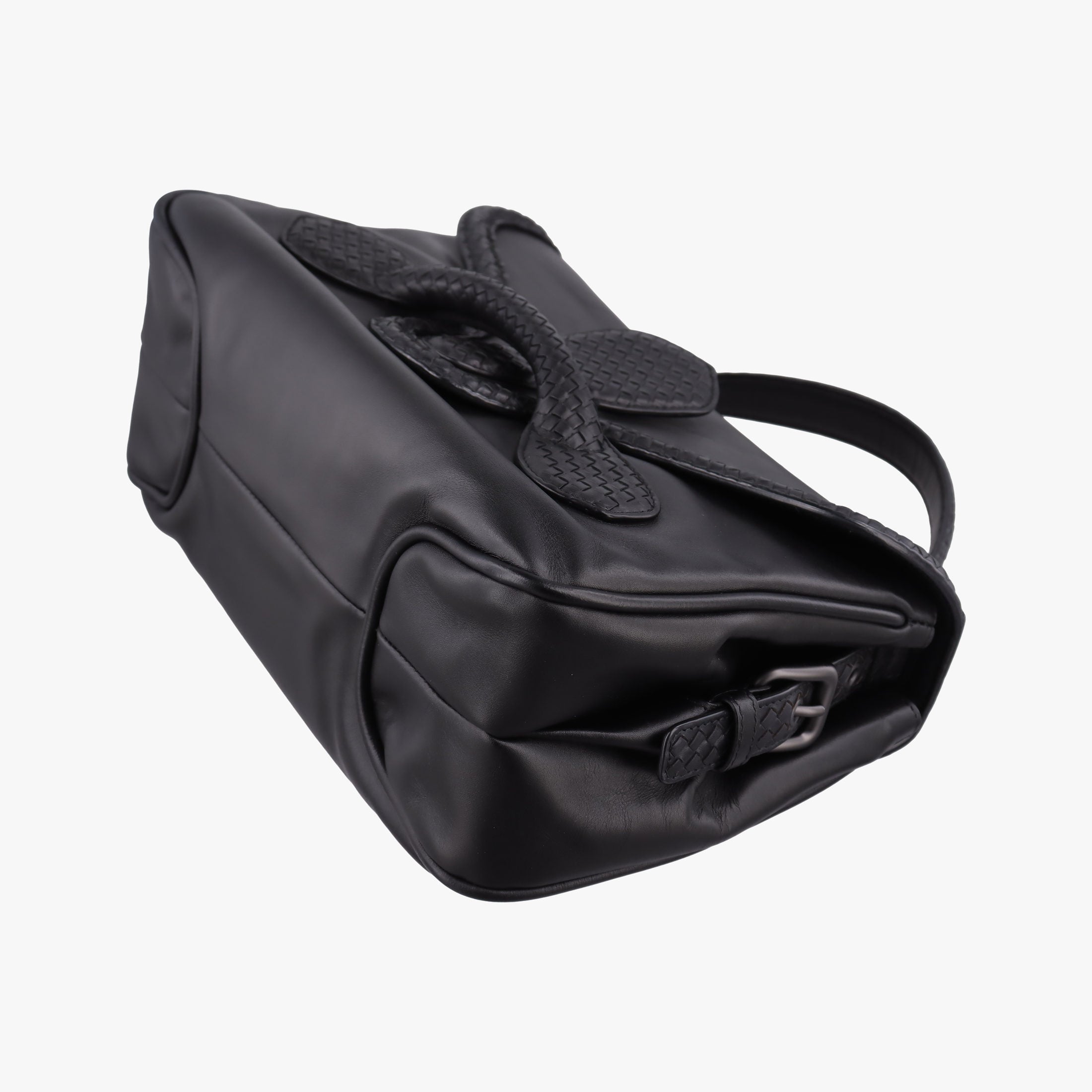 Intrecciato Black lambskin B03338271Lイントレチャート ブラック ラムスキン B03338271L