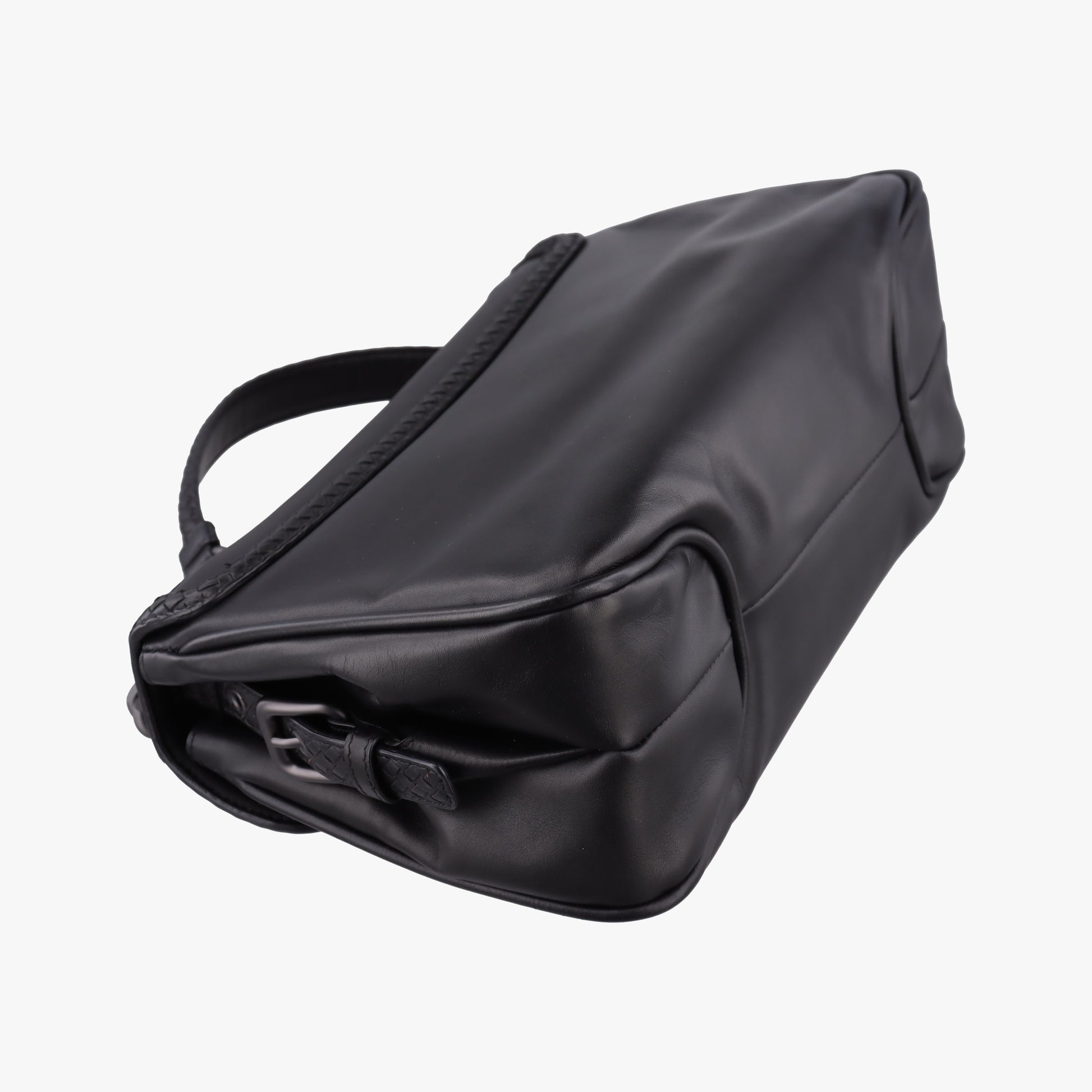 Intrecciato Black lambskin B03338271Lイントレチャート ブラック ラムスキン B03338271L