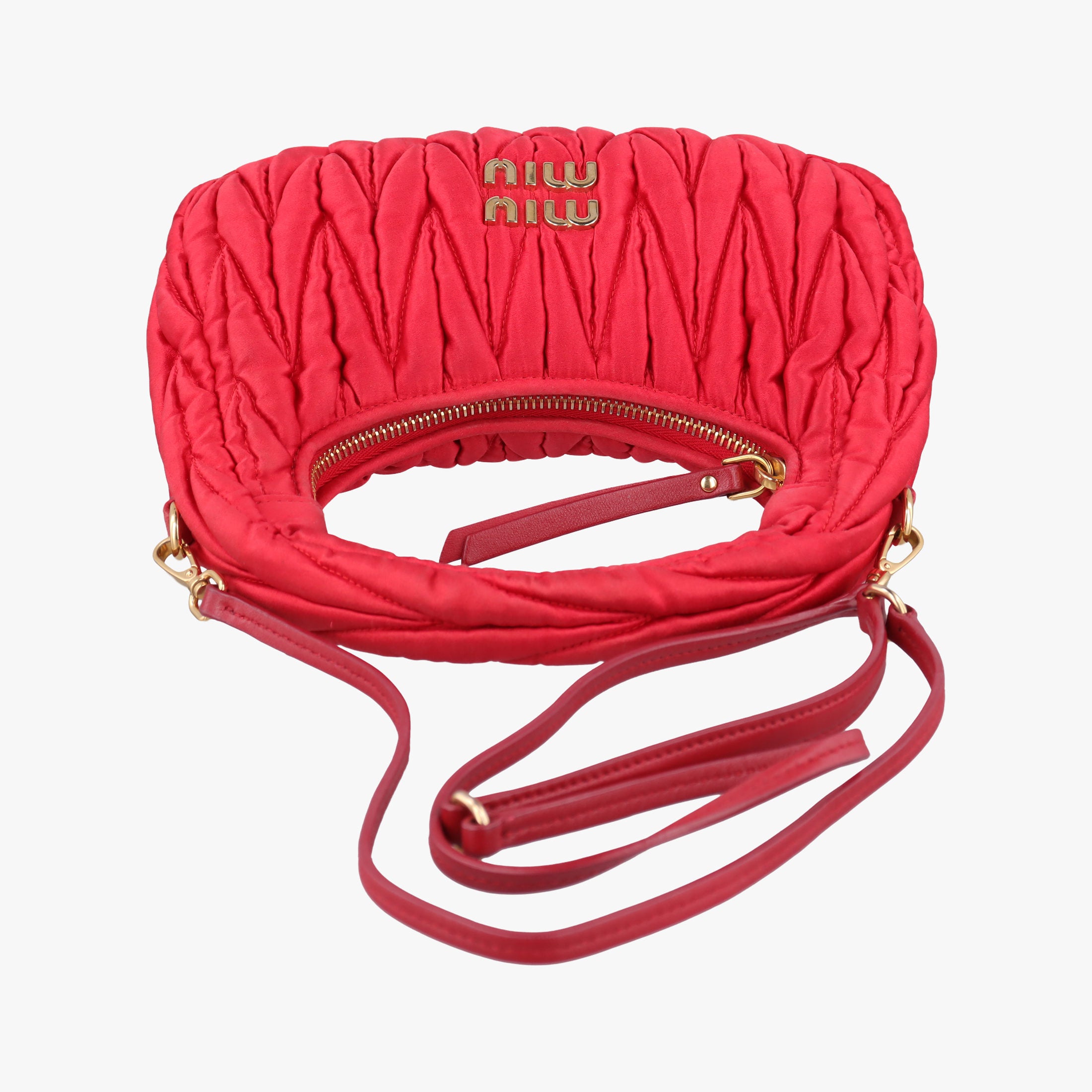 Wander Matelasse hobo Red Satin 5BC125 IC Chipワンダー マテラッセ ホーボー レッド サテン 5BC125 ICチップ