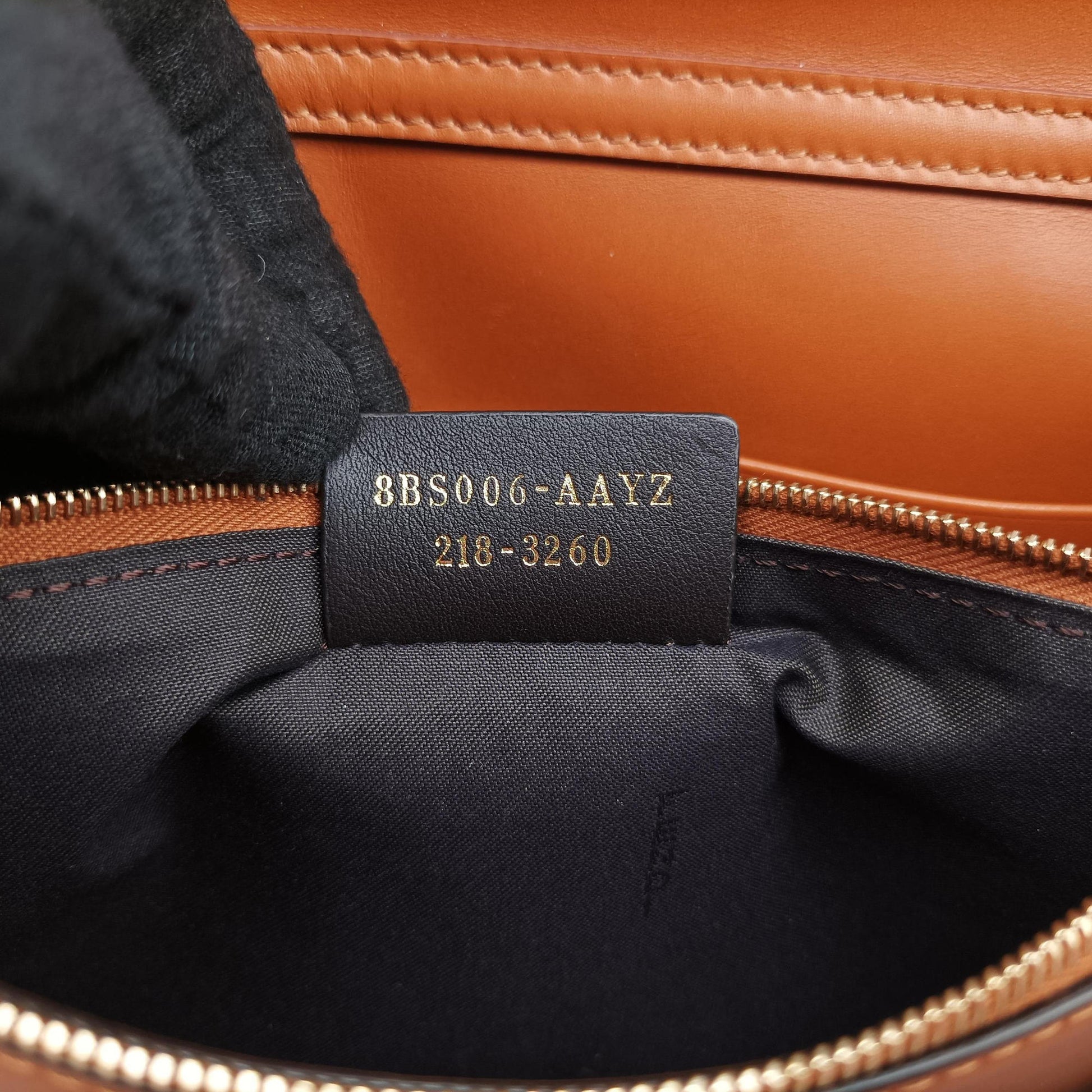 Roma Logo woc Brown Leather 8BS006 8BS006-AAYZ 218-3260ローマ ロゴ WOC ブラウン レザー 8BS006 8BS006-AAYZ 218-3260