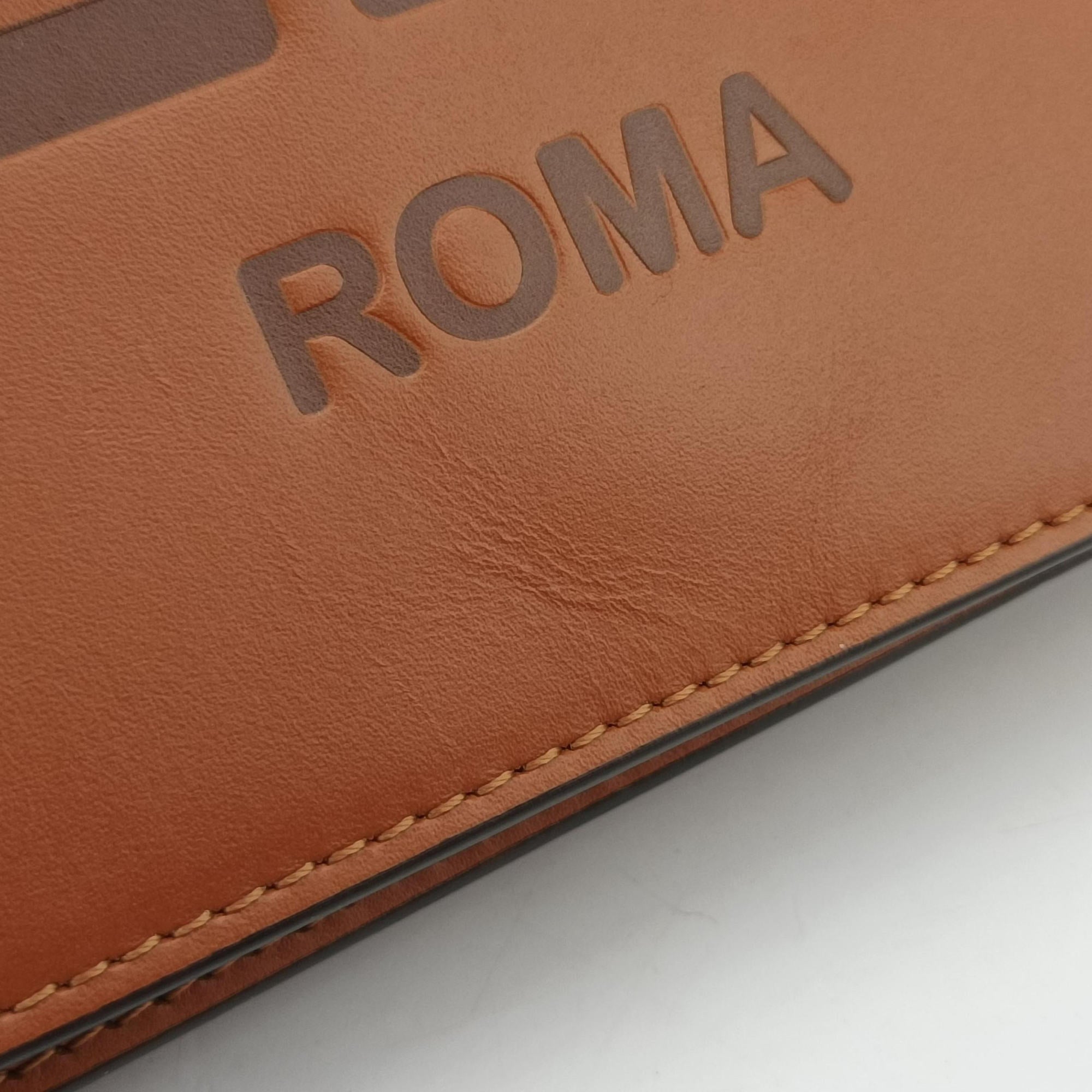 Roma Logo woc Brown Leather 8BS006 8BS006-AAYZ 218-3260ローマ ロゴ WOC ブラウン レザー 8BS006 8BS006-AAYZ 218-3260