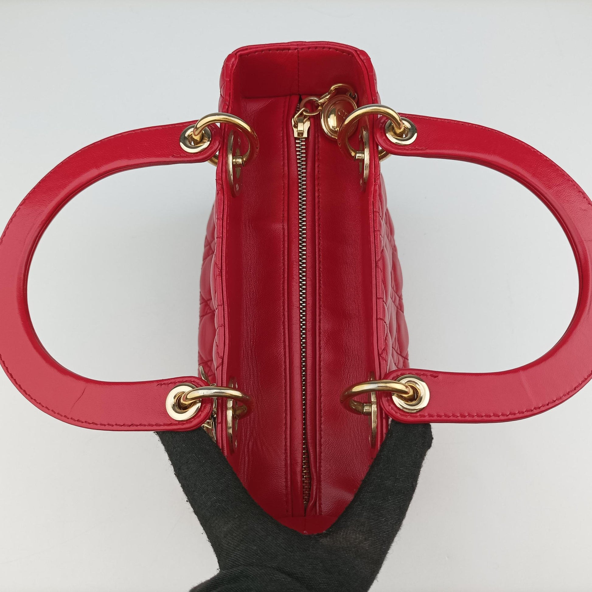Lady Dior Red lambskin 18-MA-1103レディディオール レッド ラムスキン 18-MA-1103
