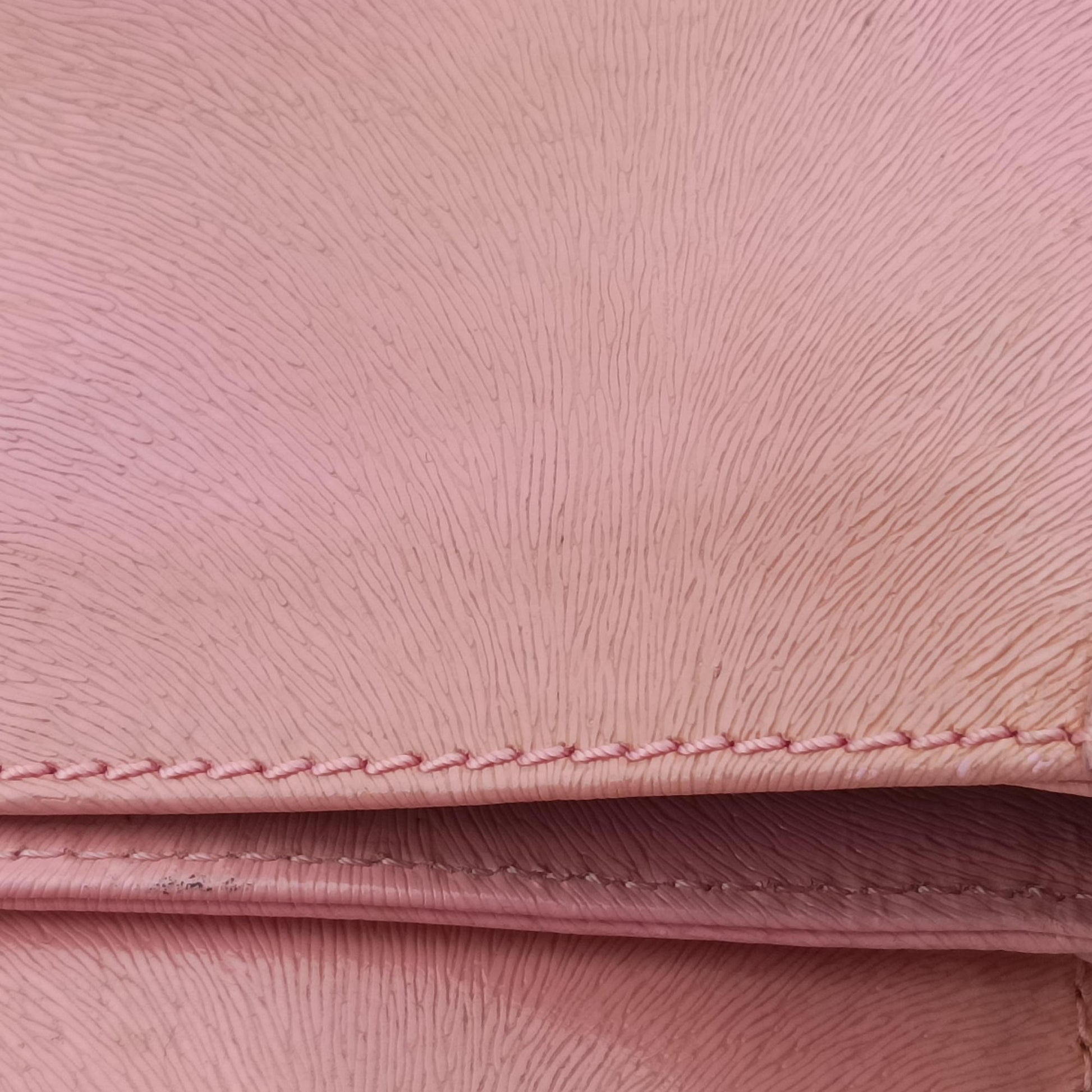 Logo flap bag Pink Leather 8BN116 2370-BN116-KUF-048ロゴ フラップバッグ ピンク レザー 8BN116 2370-BN116-KUF-048