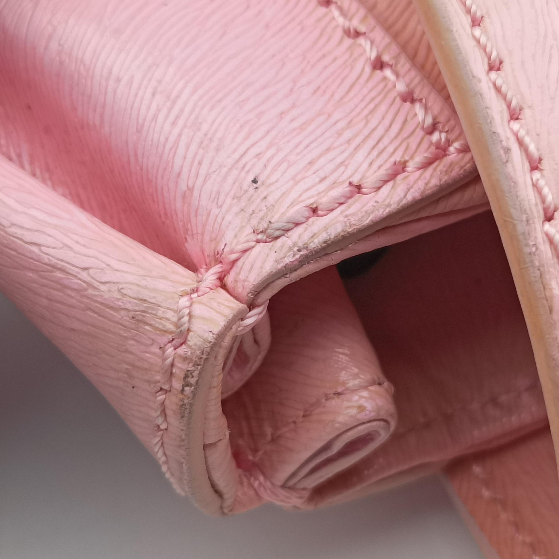 Logo flap bag Pink Leather 8BN116 2370-BN116-KUF-048ロゴ フラップバッグ ピンク レザー 8BN116 2370-BN116-KUF-048
