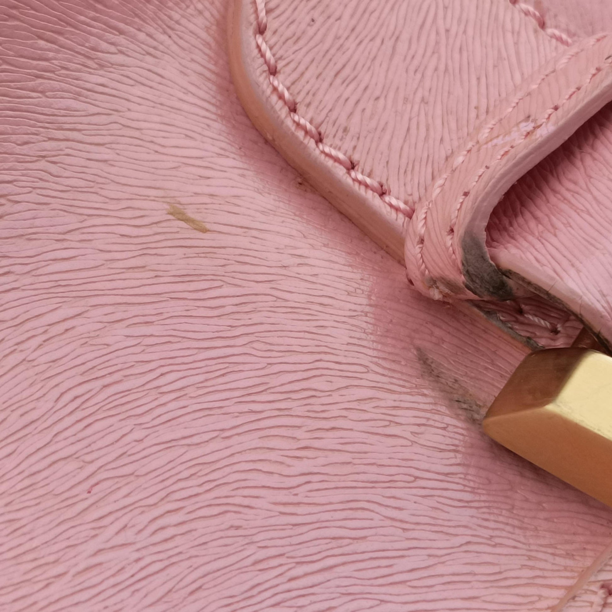 Logo flap bag Pink Leather 8BN116 2370-BN116-KUF-048ロゴ フラップバッグ ピンク レザー 8BN116 2370-BN116-KUF-048