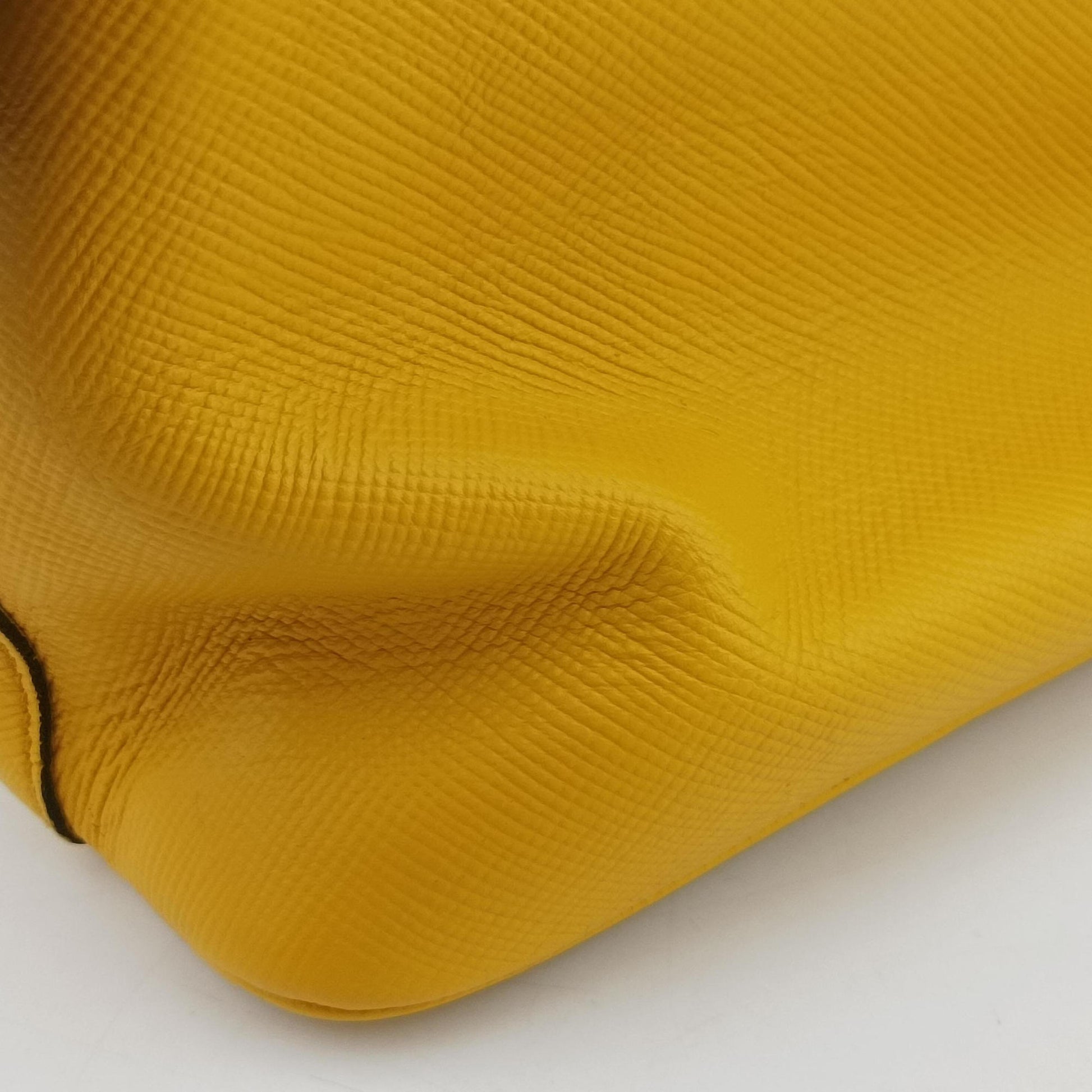 Cuir Top Handle Yellow SAFFIANO Leather BL0902 25クイール トップ ハンドル イエロー サフィアーノレザー BL0902 25