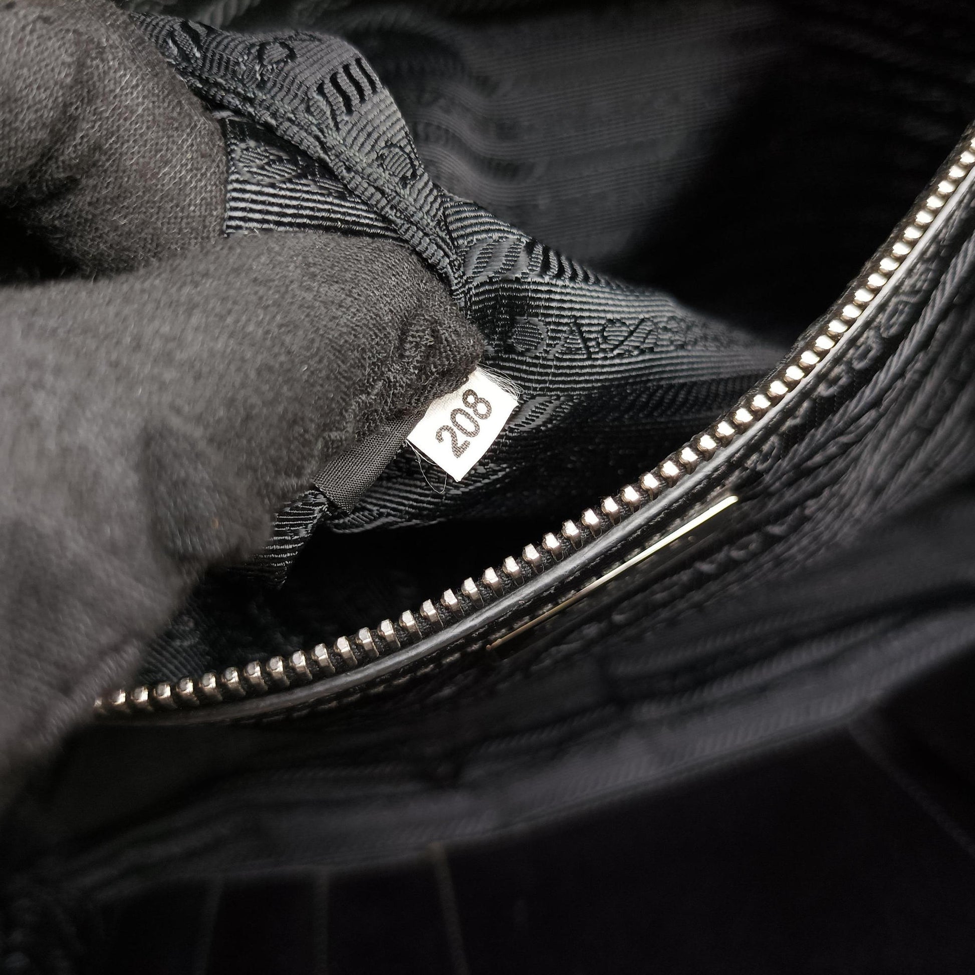 business bag briefcase Black SAFFIANO Leather 2VE363 208ビジネスバッグ ブリーフケース ブラック サフィアーノレザー 2VE363 208