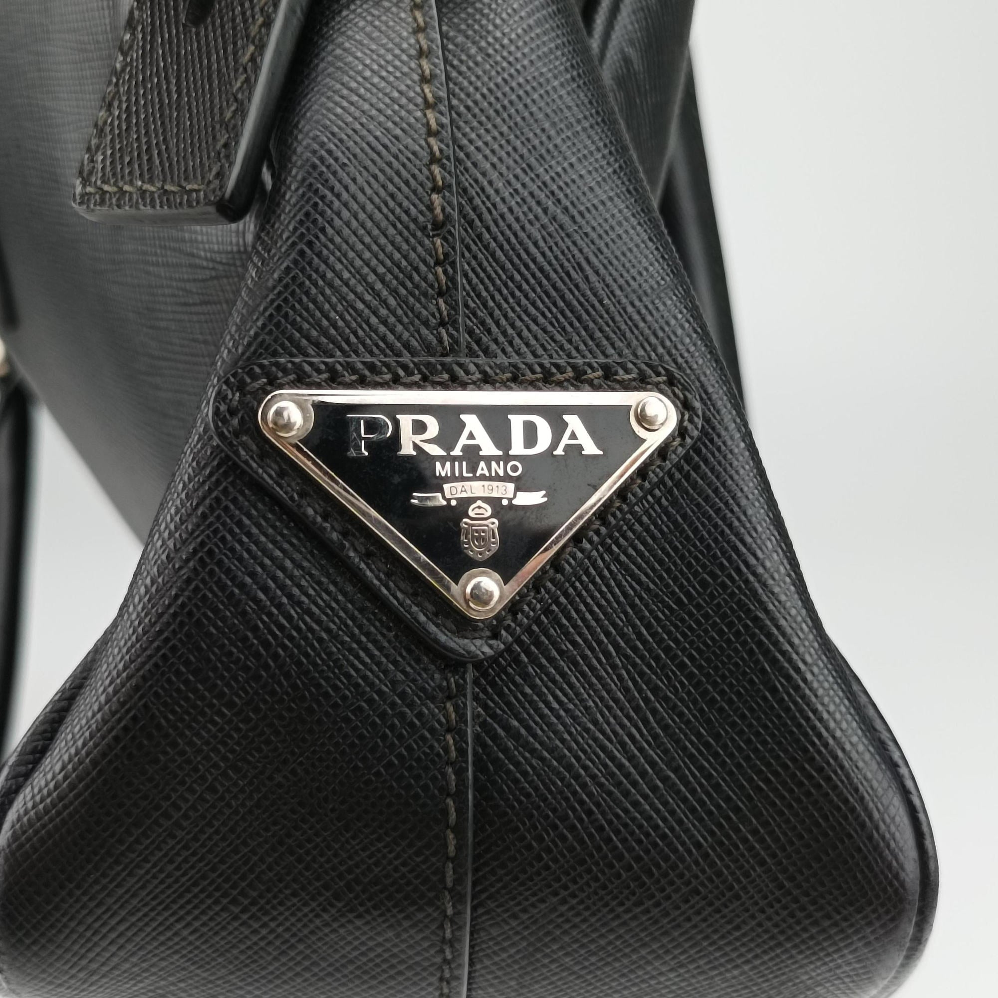 business bag briefcase Black SAFFIANO Leather 2VE363 208ビジネスバッグ ブリーフケース ブラック サフィアーノレザー 2VE363 208