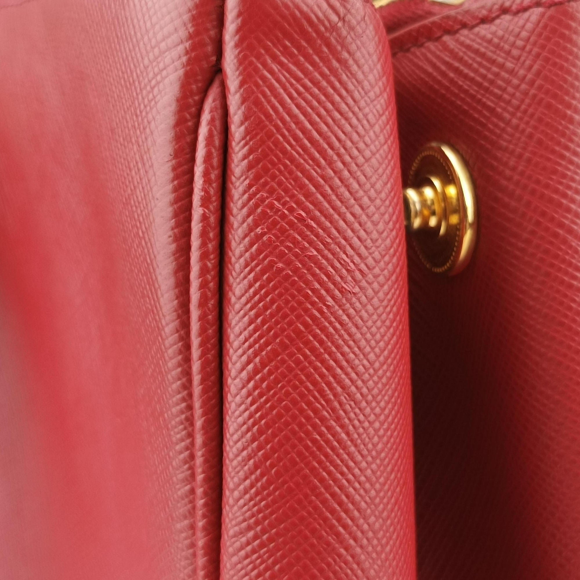 Galleria Red SAFFIANO Leather BN1786 31/Yガレリア レッド サフィアーノレザー BN1786 31/Y