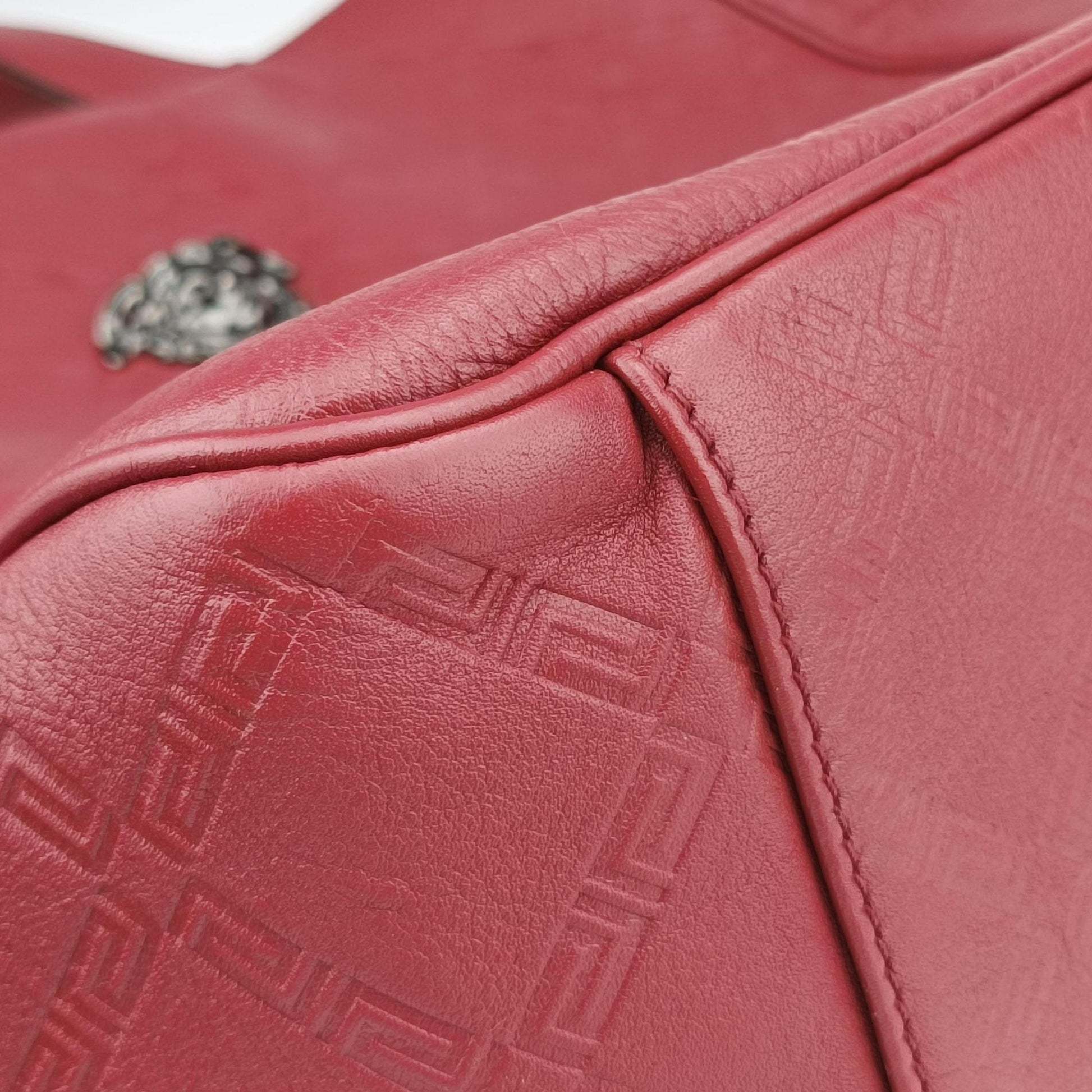 Medusa Red Leather 883 400 469 927メデューサ レッド レザー 883 400 469 927