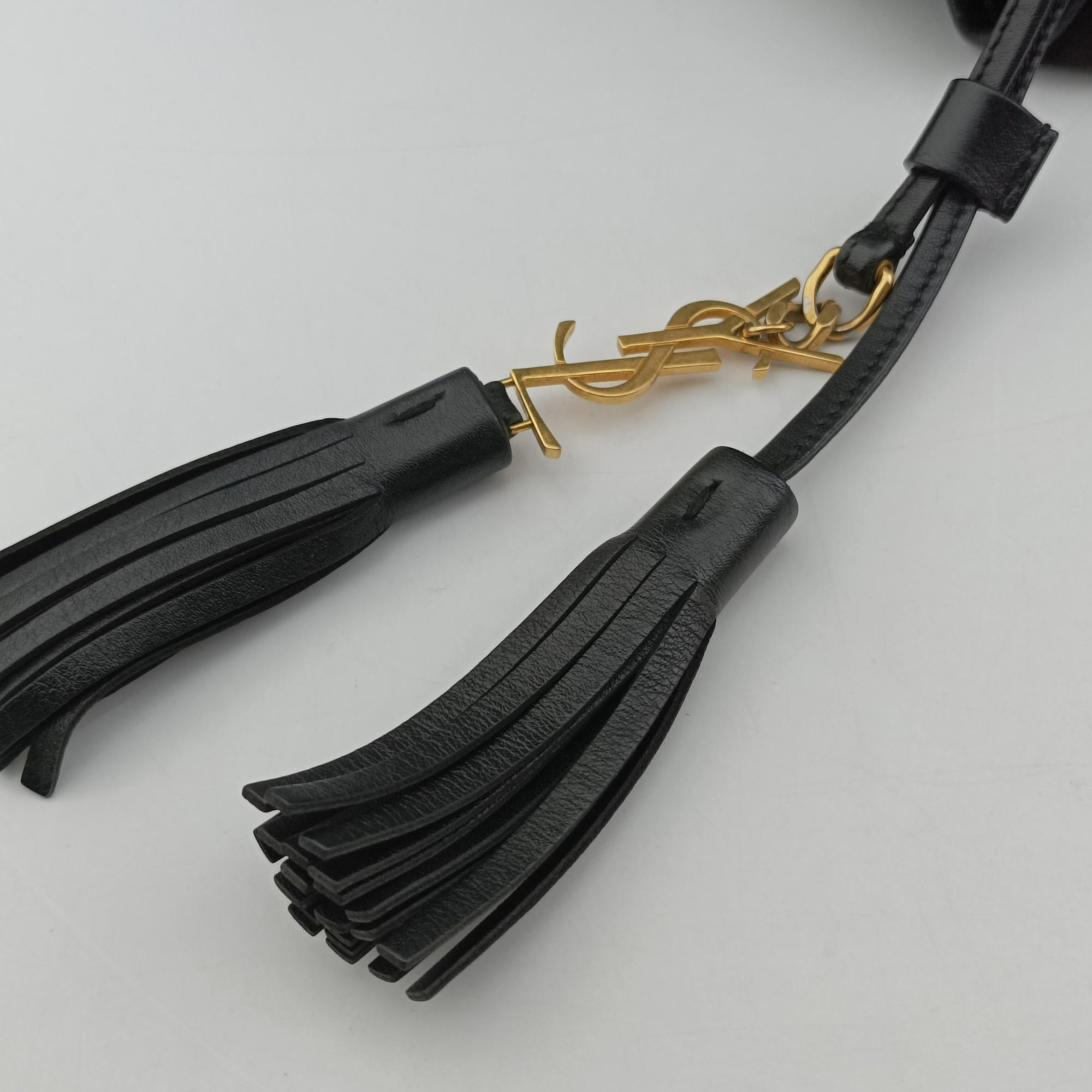 Festival Fringe Backpack Black velour 421943 GNR421943.0416フェスティバル フリンジ バックパック ブラック ベロア 421943 GNR421943.0416
