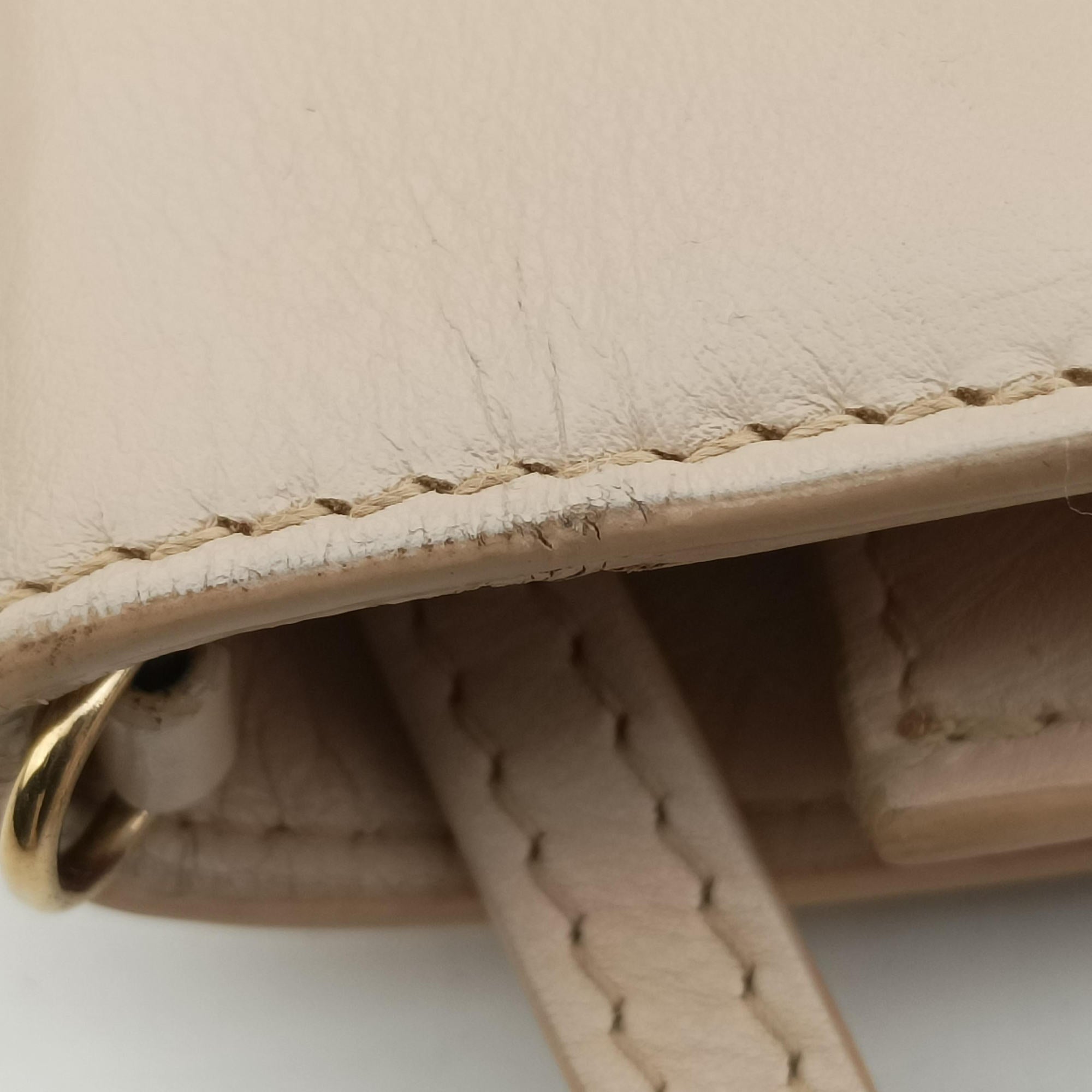 La Medusa Beige Leather 809 944 087 123 ラ メドゥーサ ベージュ レザー 809 944 087 123 