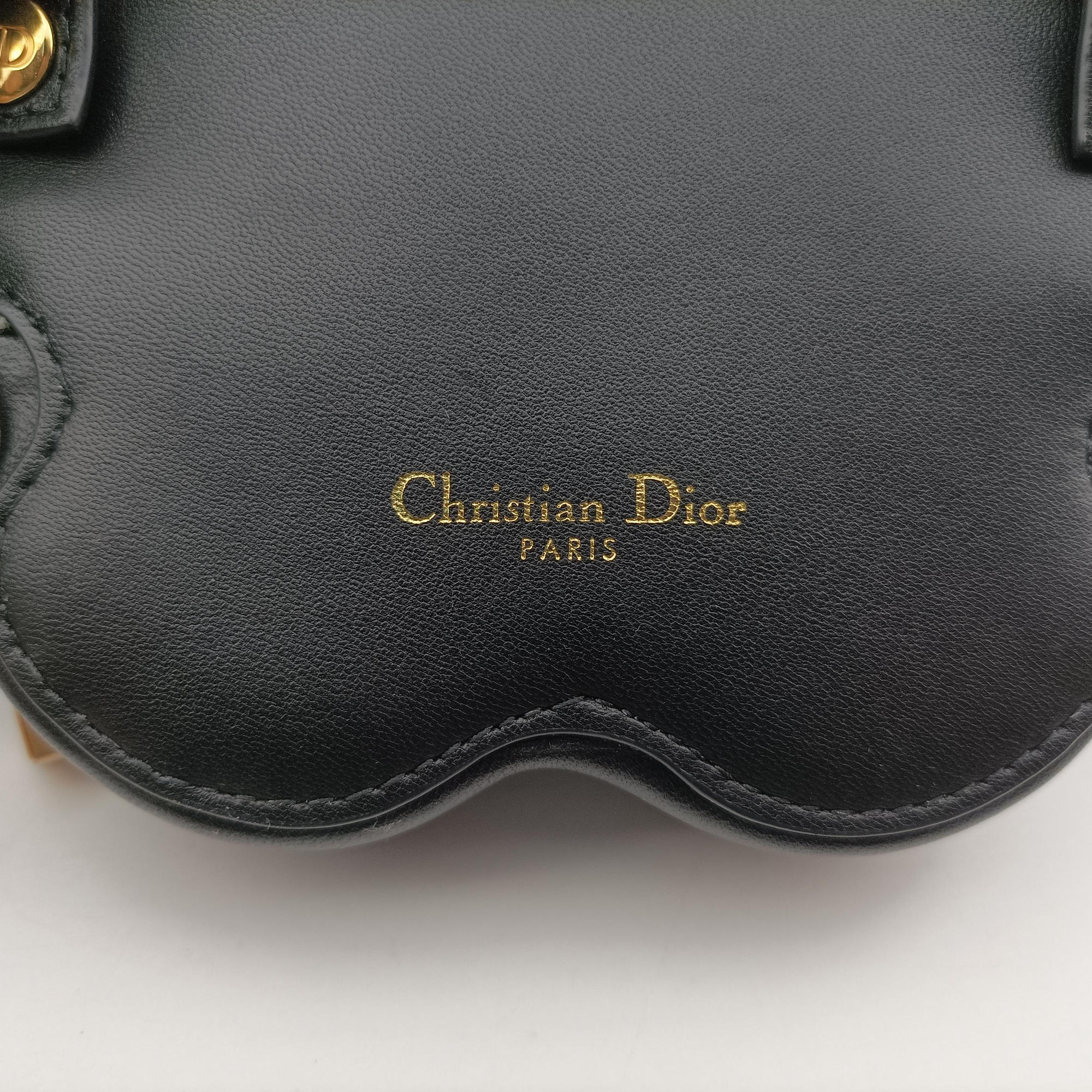 30 Montaigne Removable Black Lambskin 43-MA-121330 モンテーニュ バタフライ ブラック ラムスキン 43-MA-1213