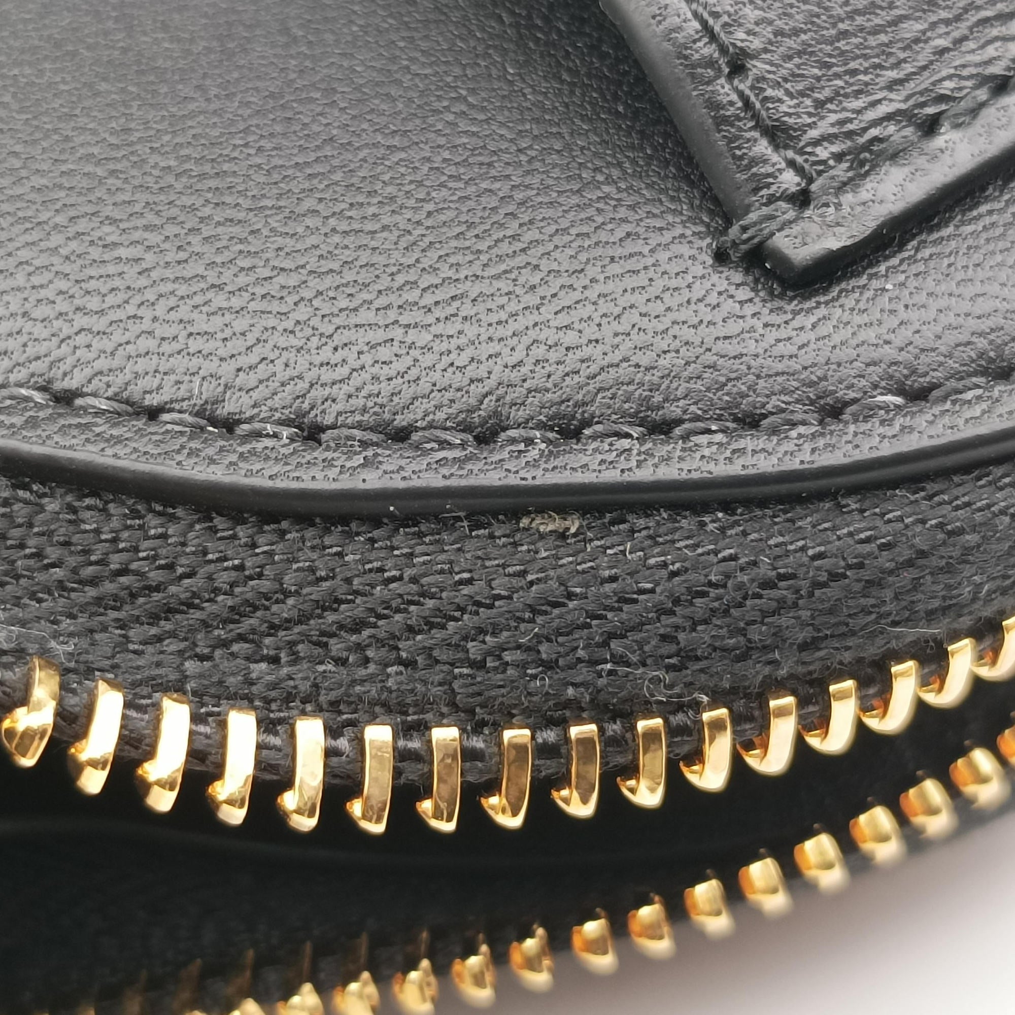 30 Montaigne Removable Black Lambskin 43-MA-121330 モンテーニュ バタフライ ブラック ラムスキン 43-MA-1213
