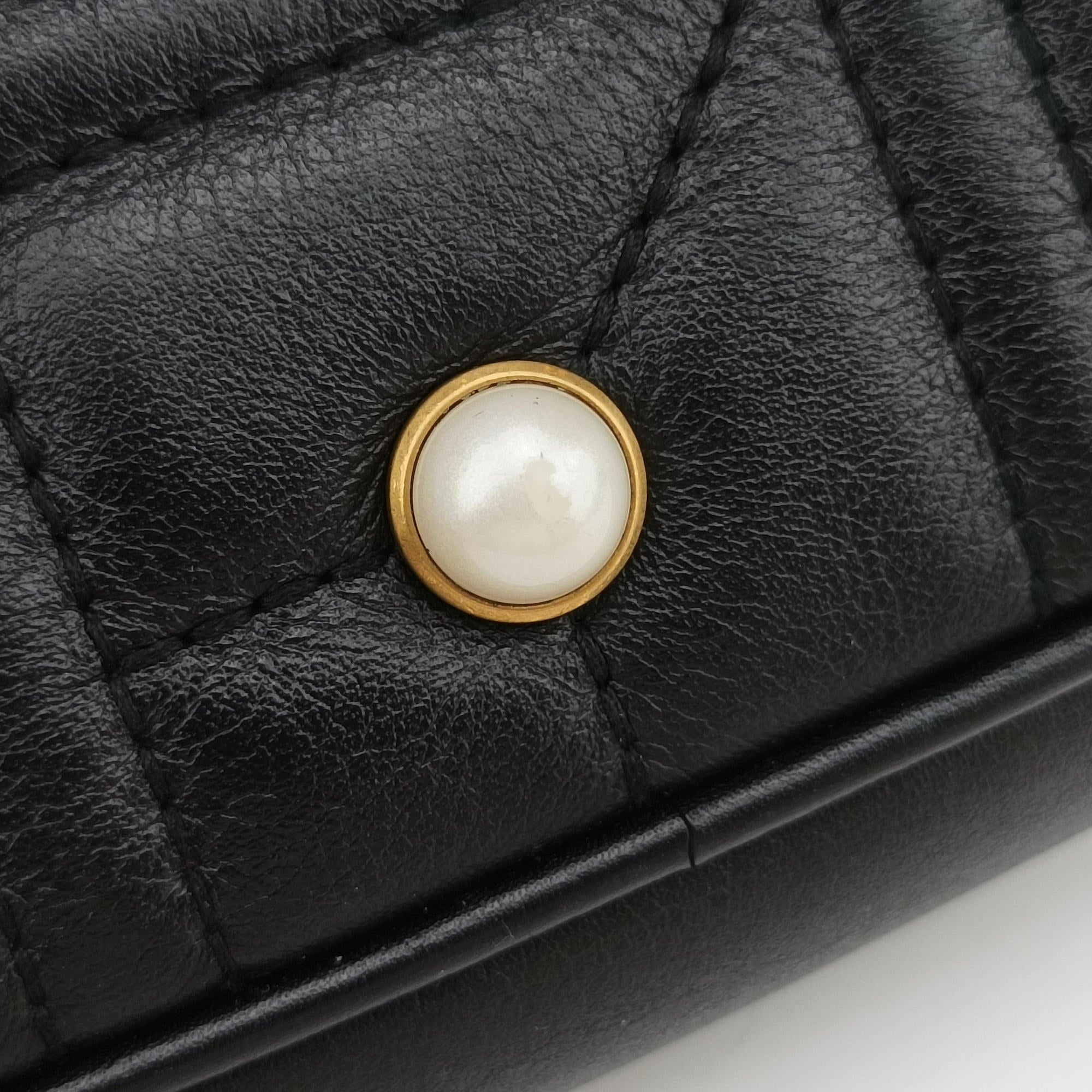 GG Marmont Black Leather 447632 E021273589GGマーモント ブラック レザー 447632 E021273589
