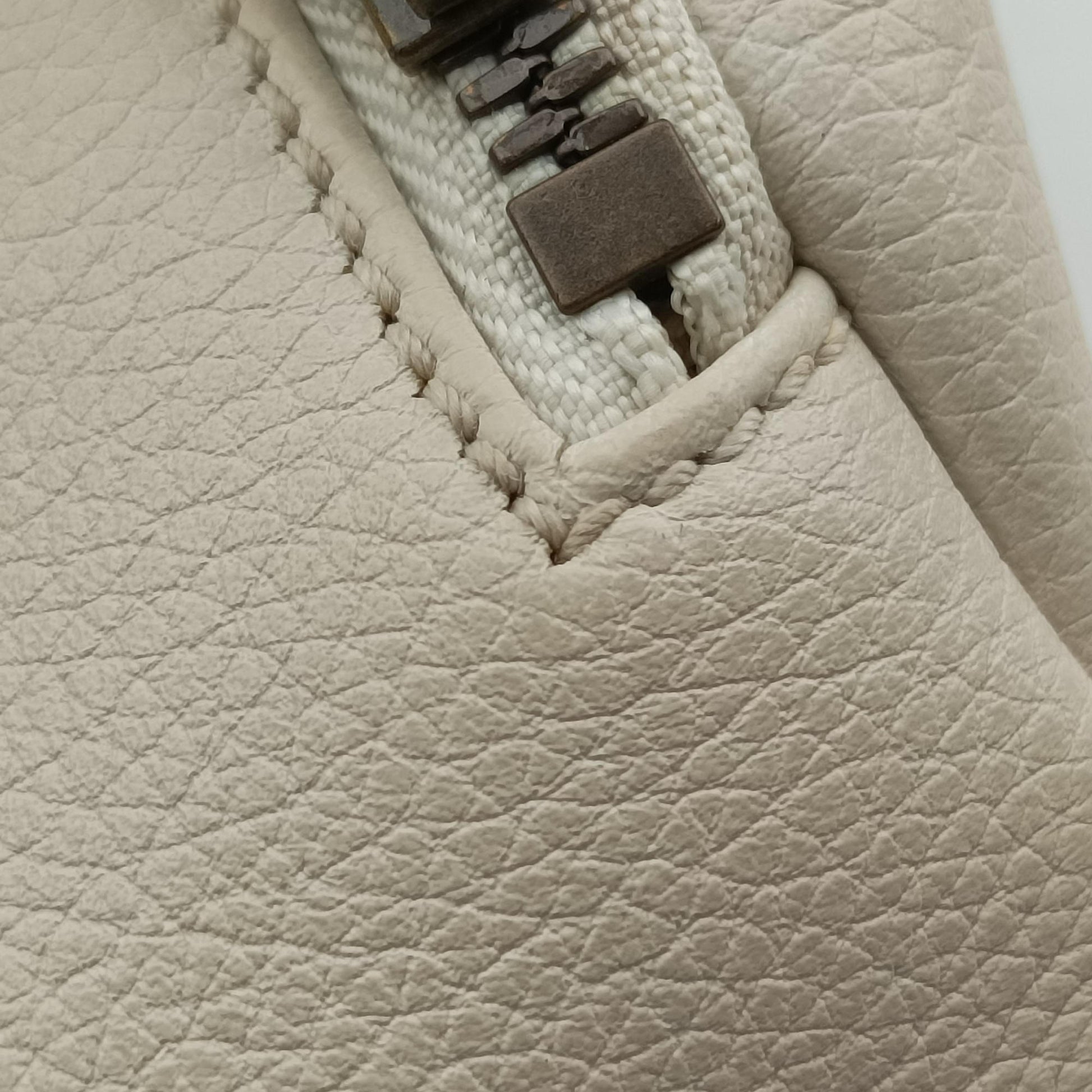 Print White Leather 527792 E031051701グッチプリント ホワイト レザー 527792 E031051701